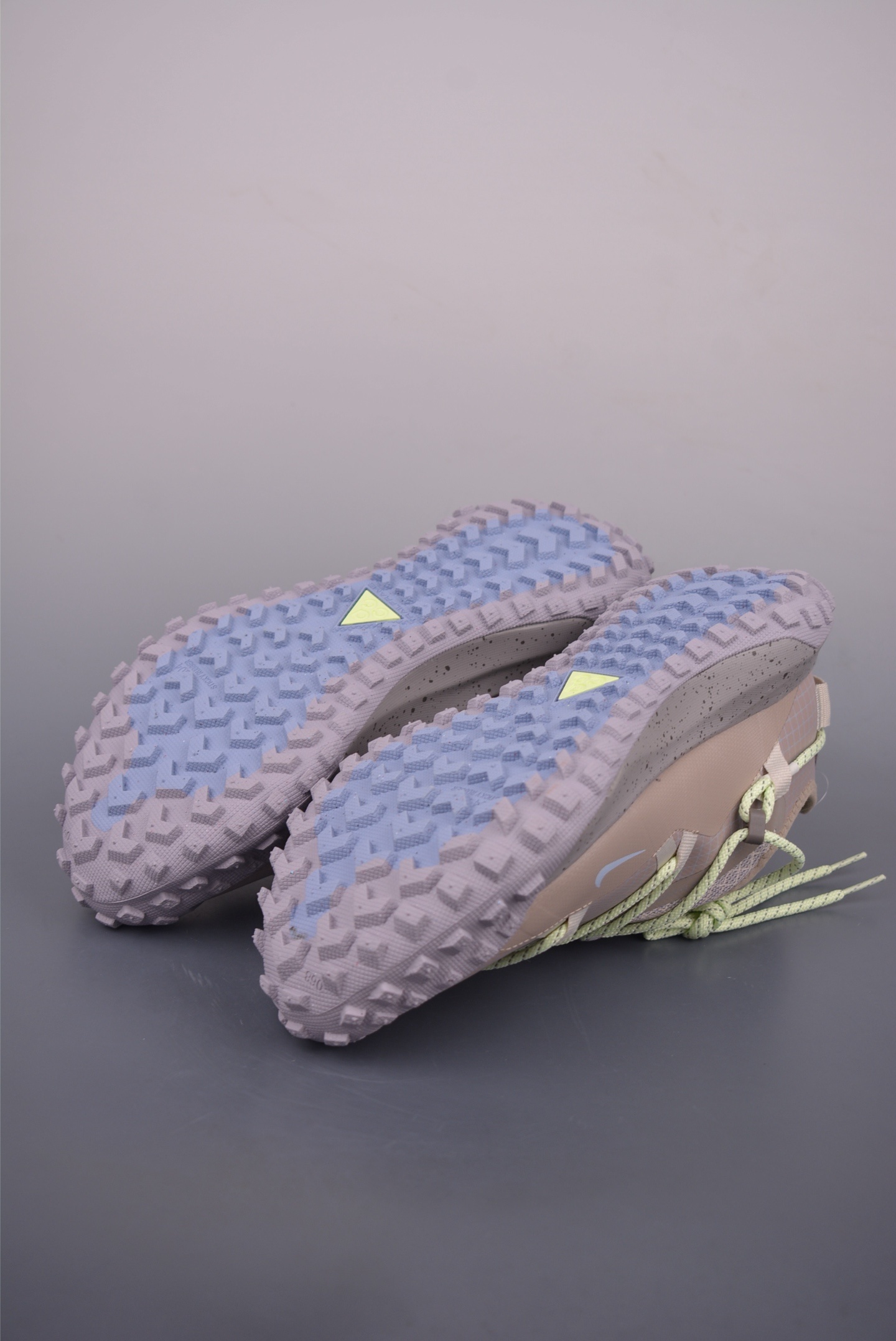 Nike ACG Mountain Fly Low Gore-Tex 
