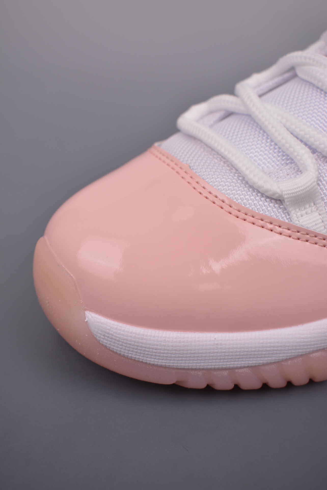 Nike Wmns Air Jordan 11 Retro Low Legend Pink AH7860-160
