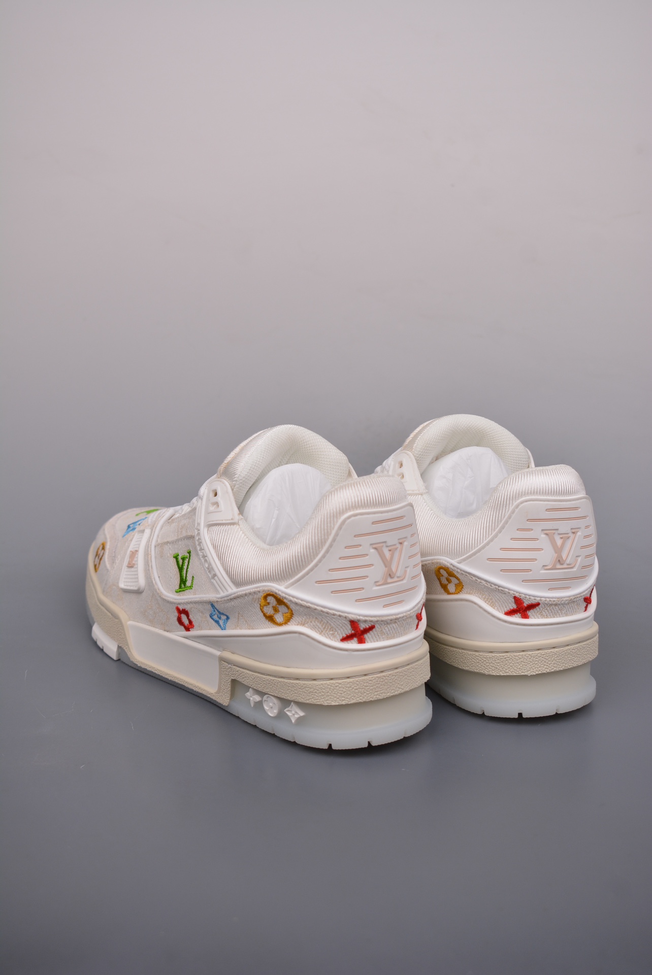 Louis Vuitton Trainer Sneaker Low Off-White Color Jacquard 1A7S52