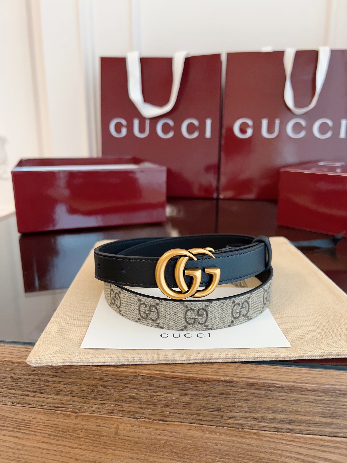 Gucci Double G steel buckle women's cowhide double-sided belt width 2.0cm