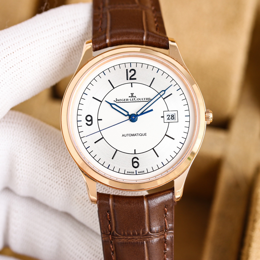 Jaeger-LeCoultre Master Ultra-Thin sector dial