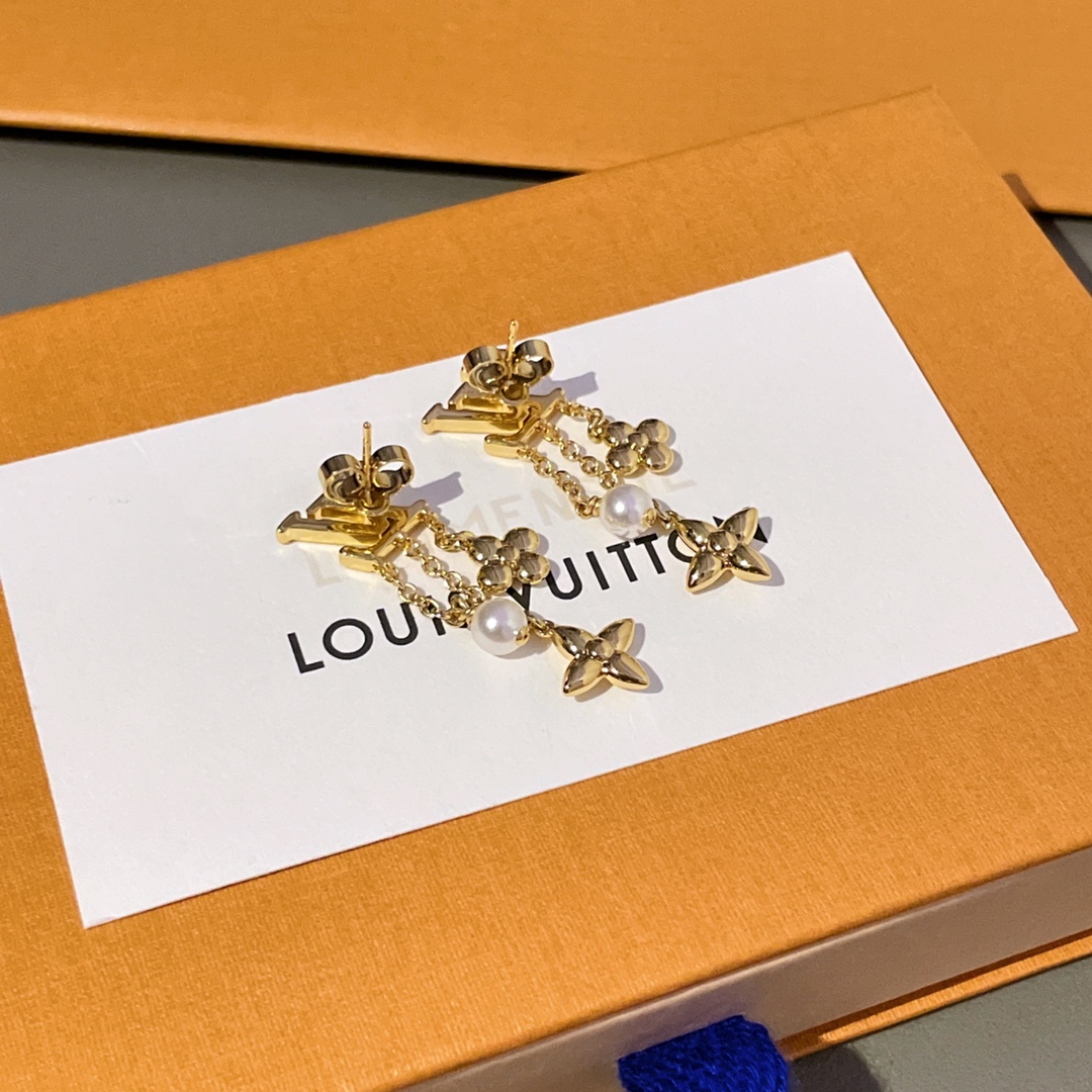 Louis Vuitton Gold Flower Pearl Tassel Earrings