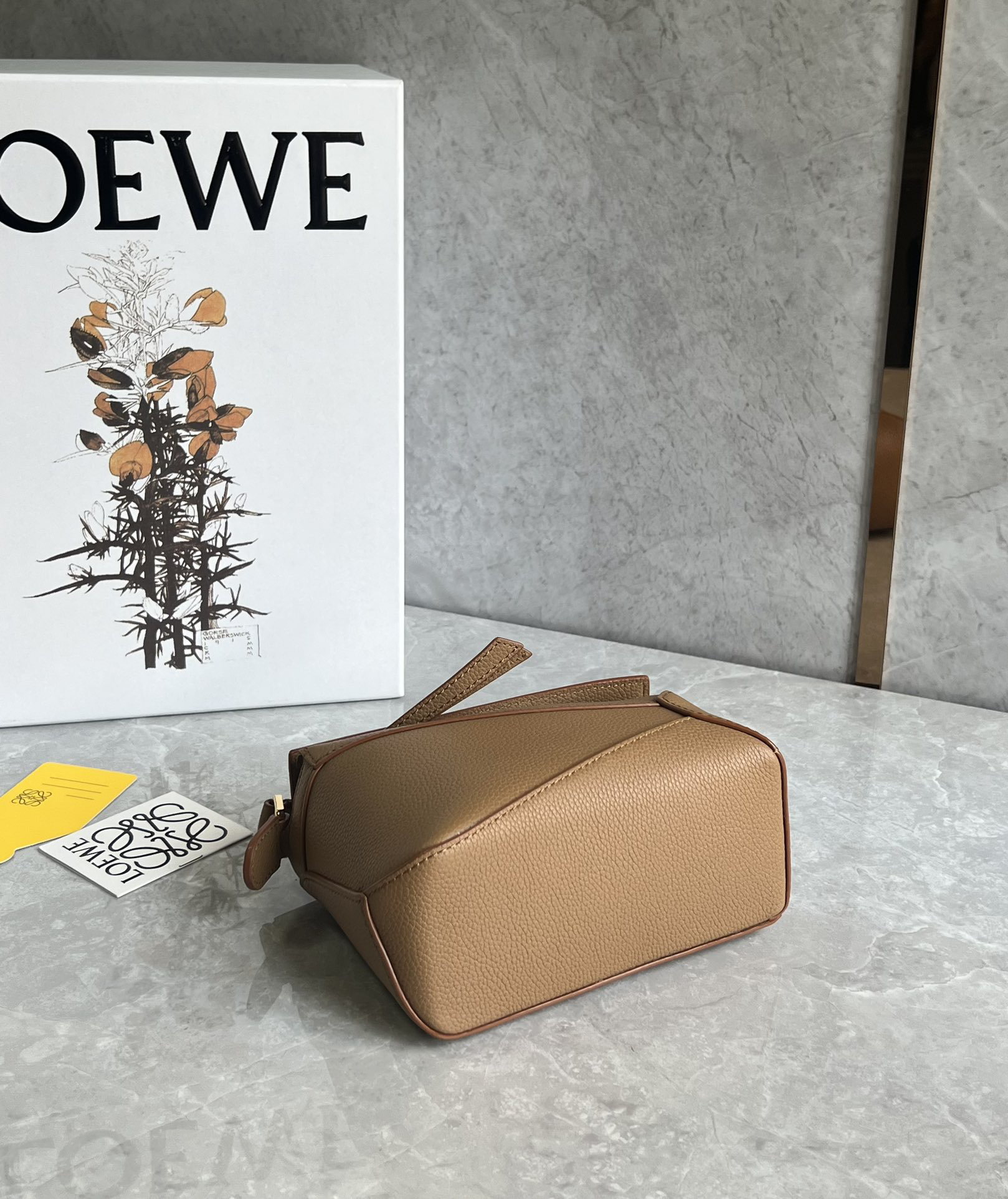 Loewe zzle mini handbag 0680