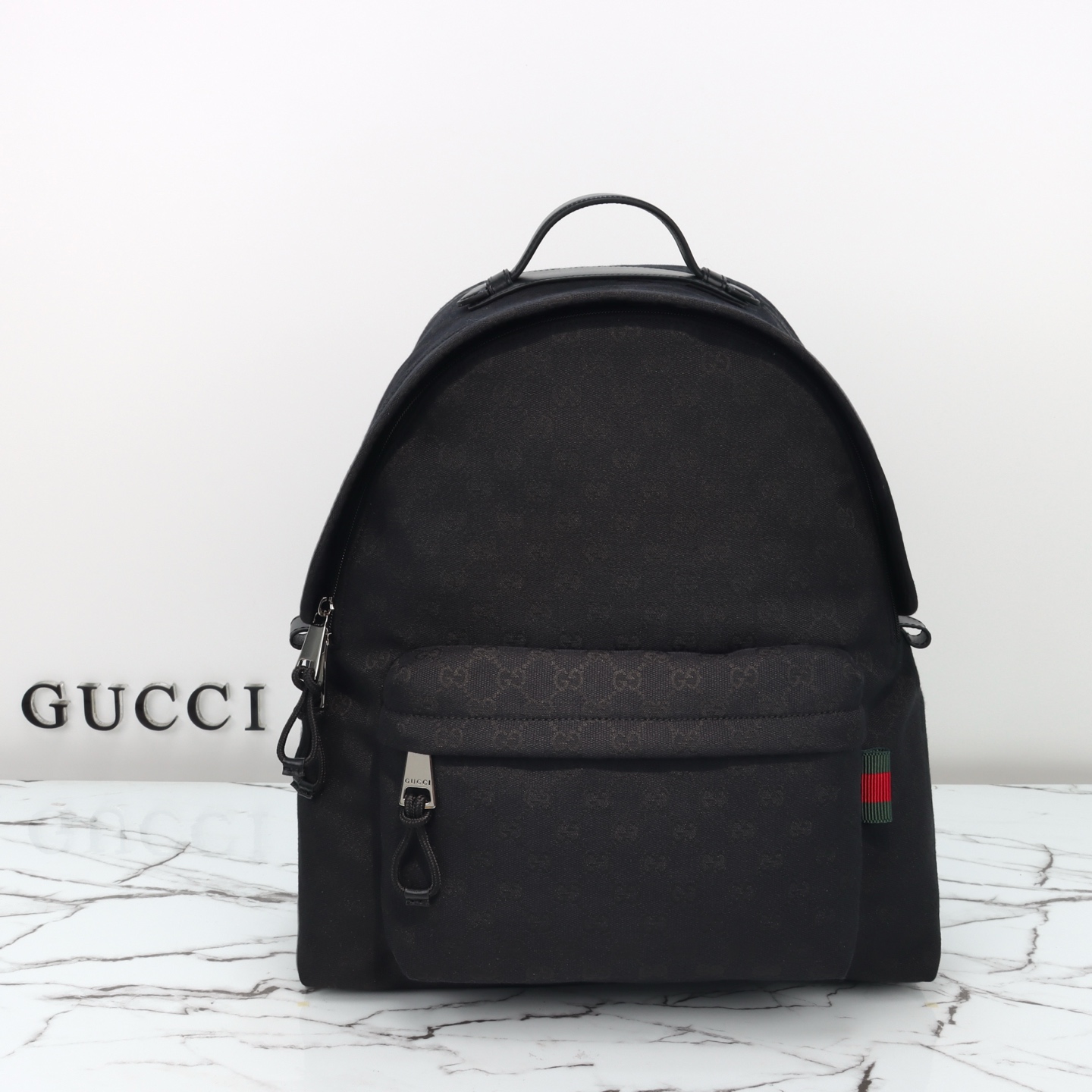 Gucci GG canvas medium backpack 824624 FAEHZ 1042