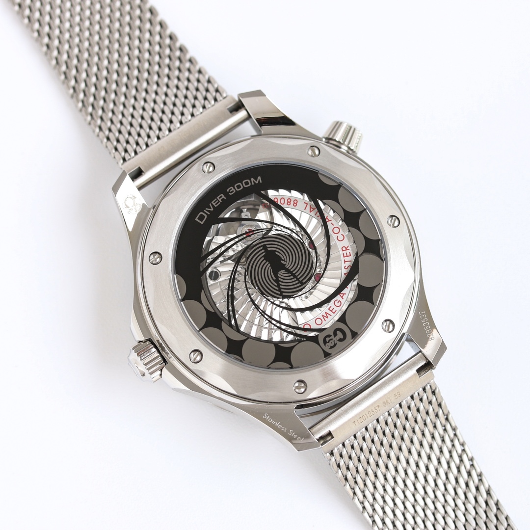 OMEGA Seamaster 300 Series