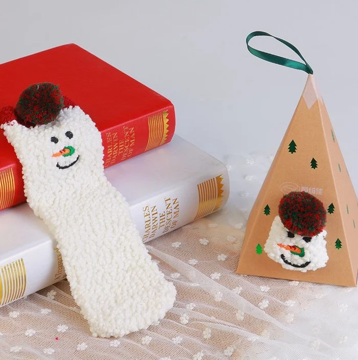 🎄New Year Sale- 50% OFF🎁Christmas Thickened Warm Socks(3PAIRS/SET) -BUY 2 SETS GET 10% OFF FREE SHIPPING