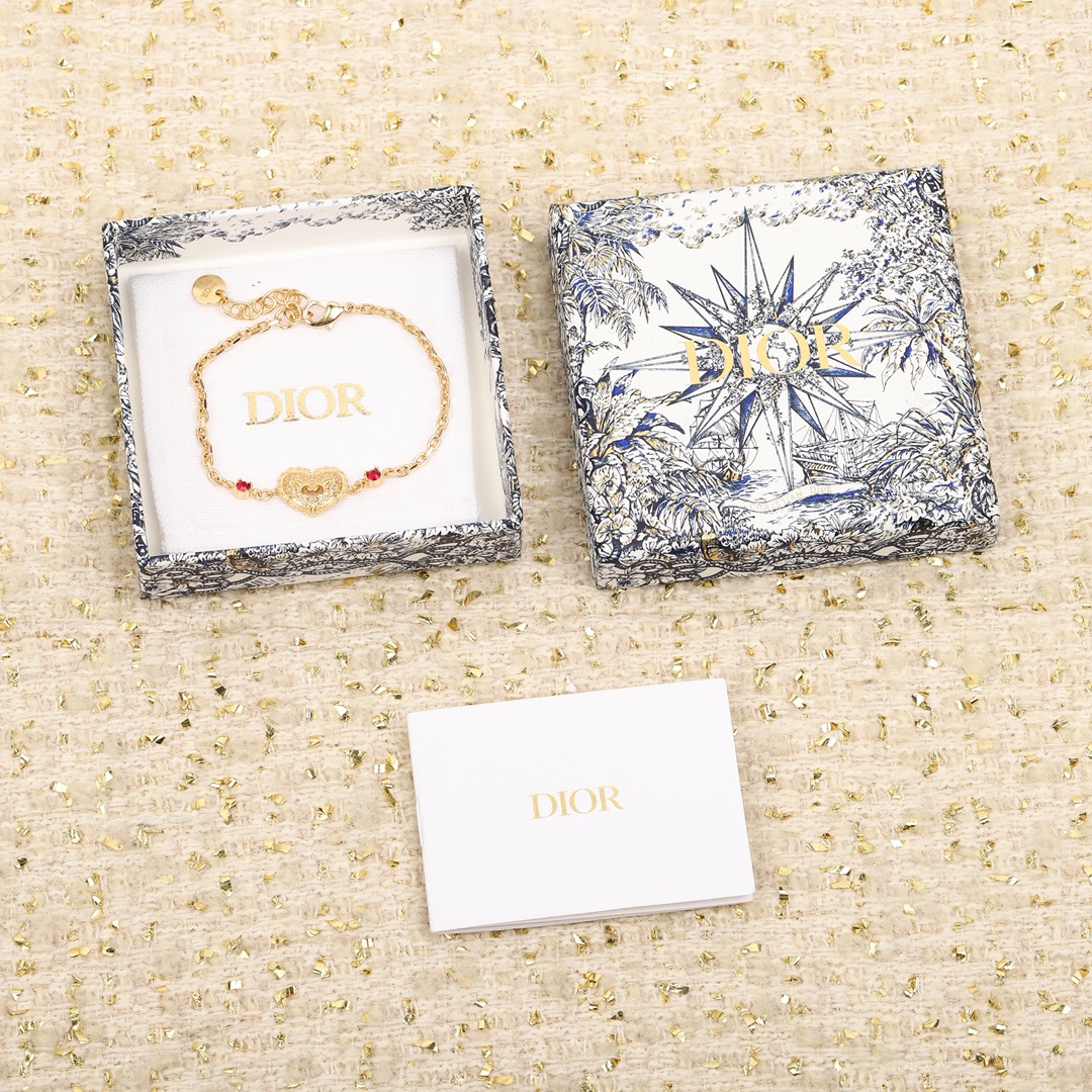 Dior embossed heart bracelet