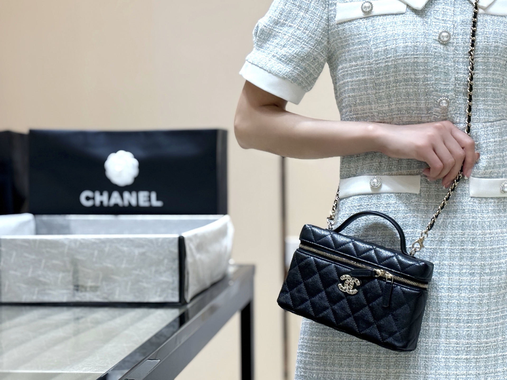 Chanel 25P Limited Edition Heart Diamond Bag AP4513 00108