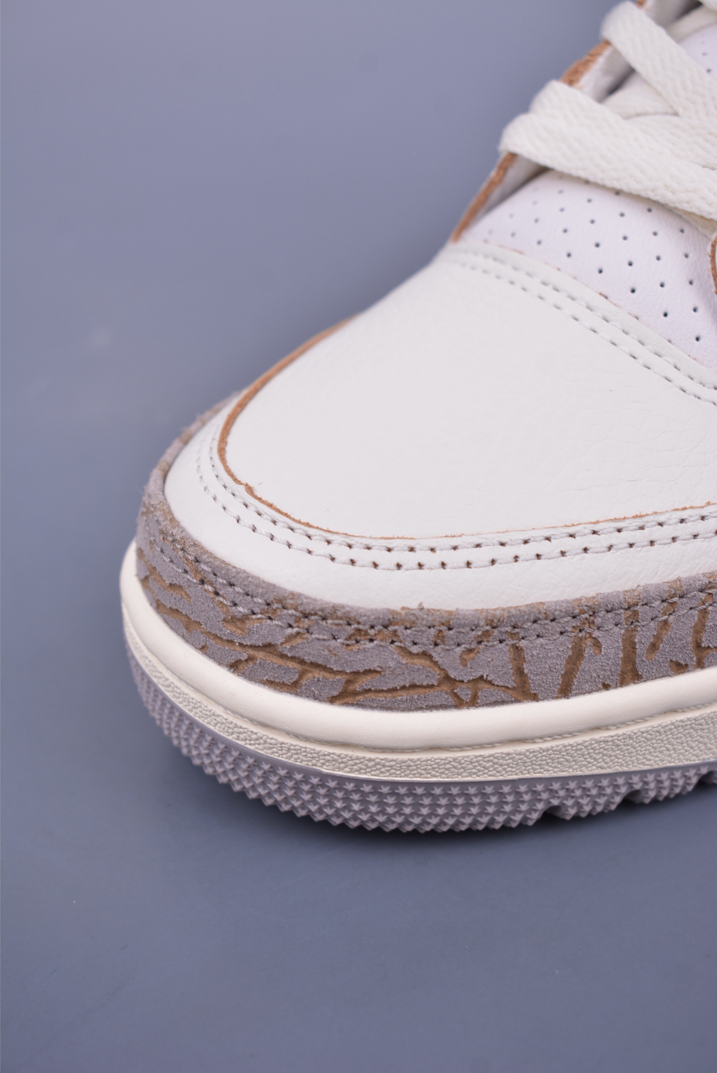 Nike Wmns Air Jordan 3 Retro OG Basketball Shoes Seoul 2.0 Limited Edition IB1482-100