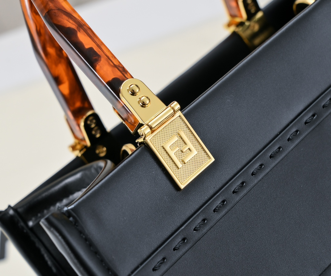 FENDI Small Tote Bag 1006