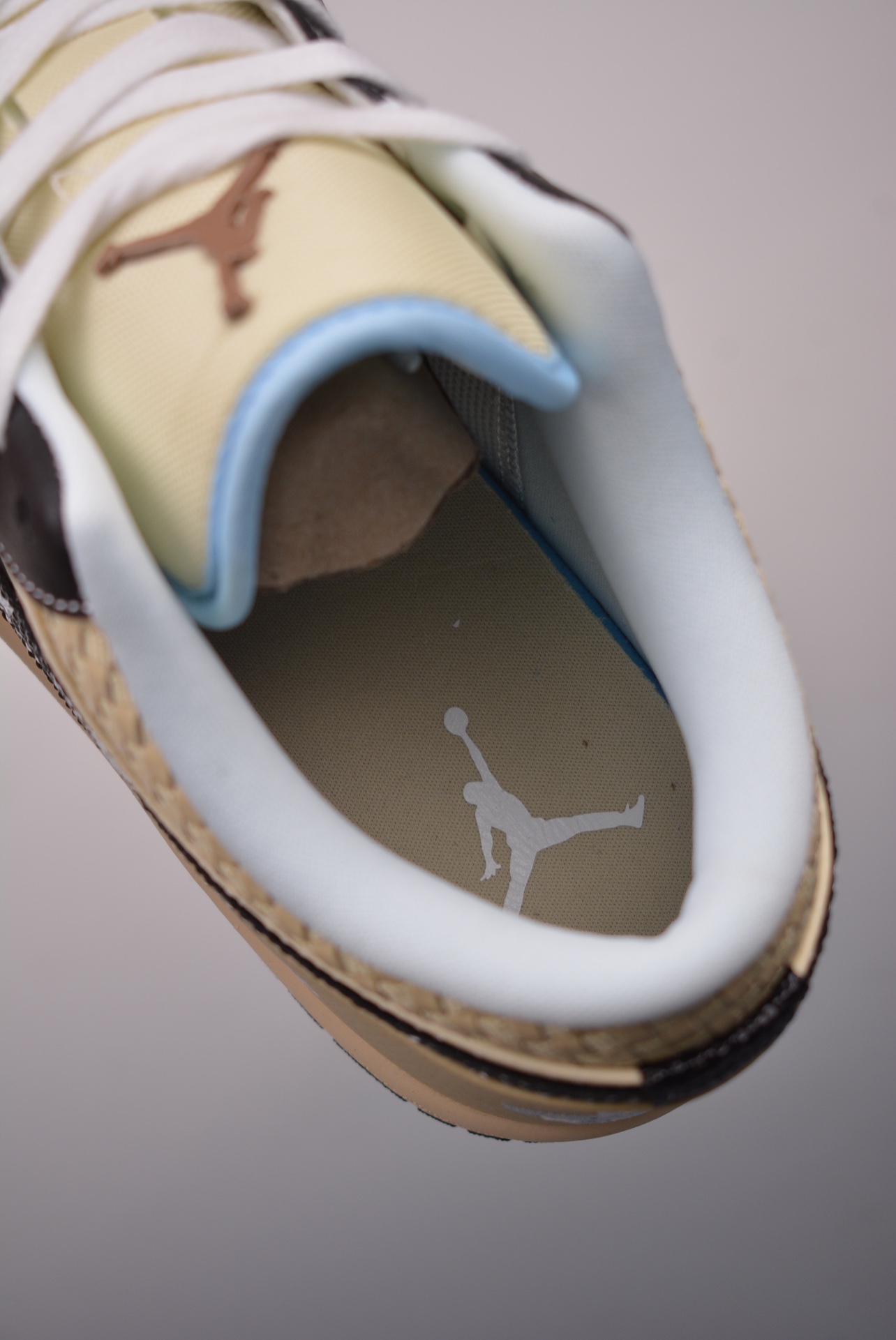 Air Jordan 1 Low SE Coconut Milk Black Panda HQ3437-101