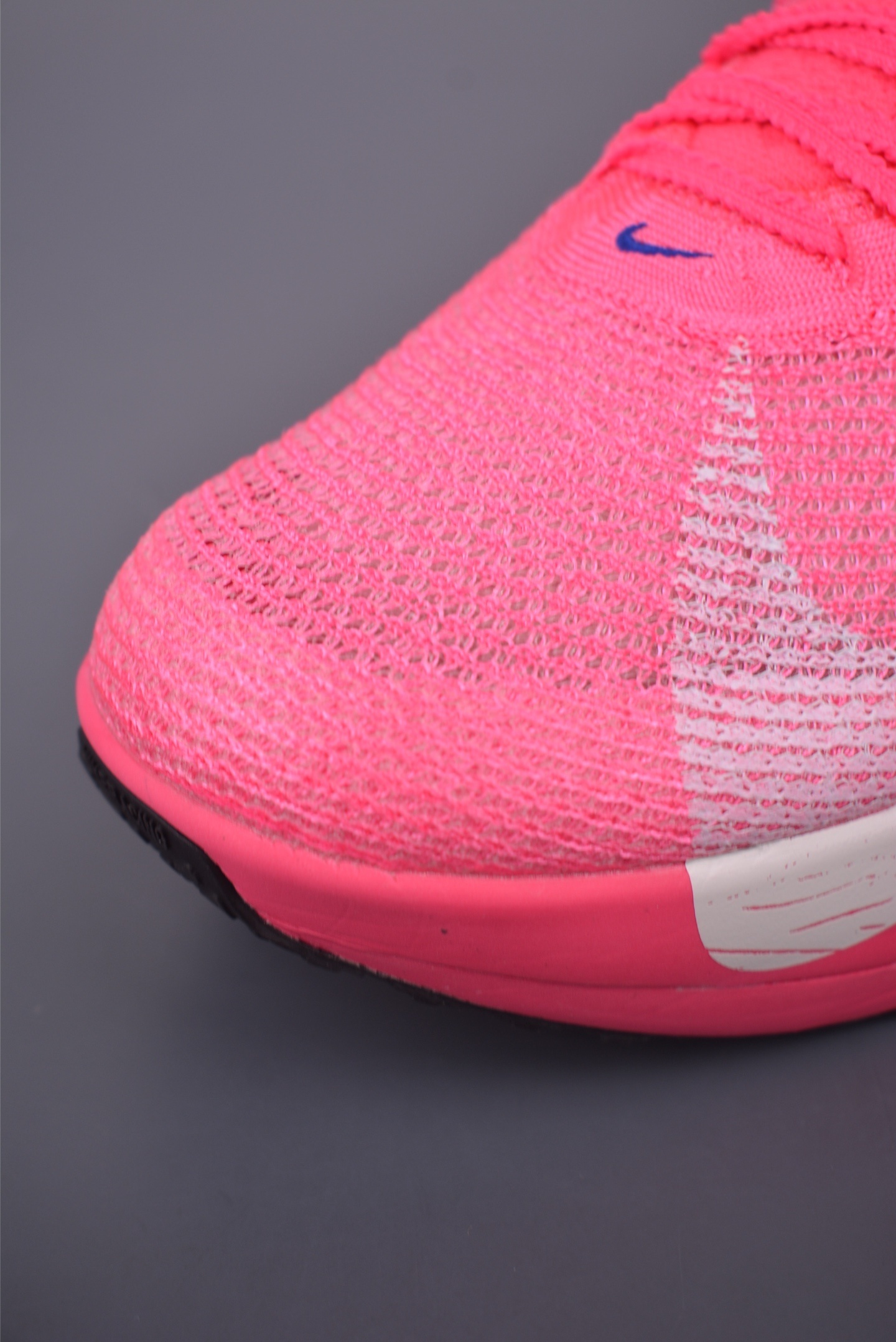 Nike ZoomX Vaporfly NEXT%3 