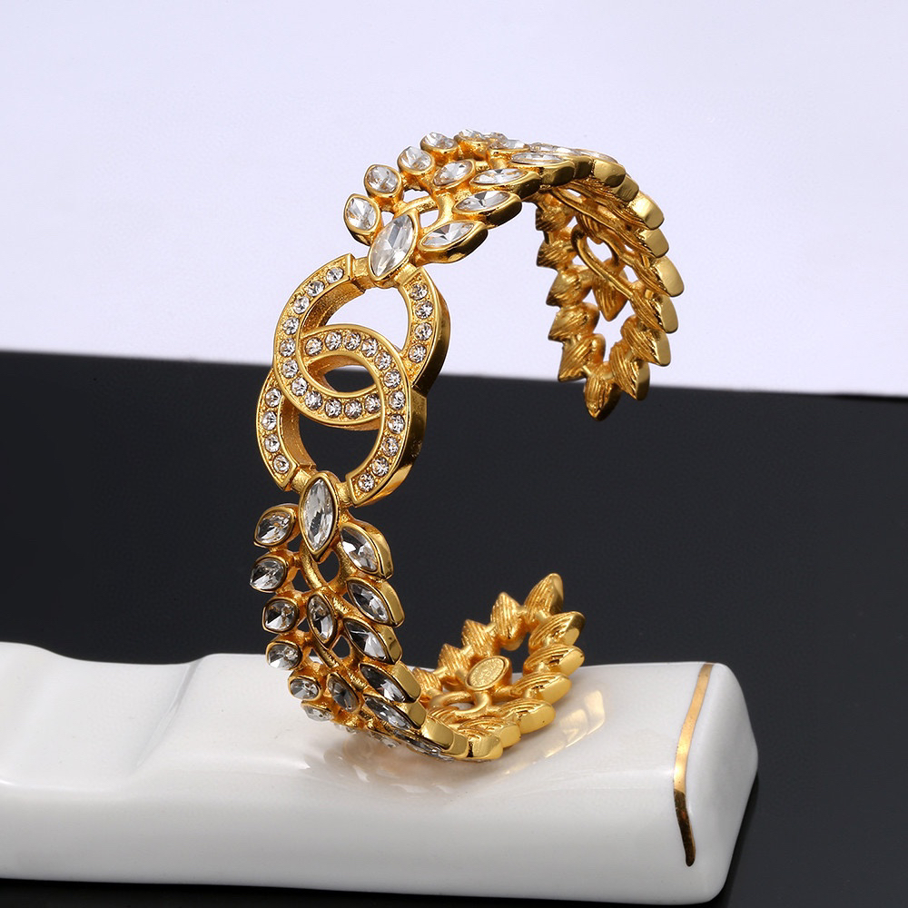 Chanel hollow diamond bracelet