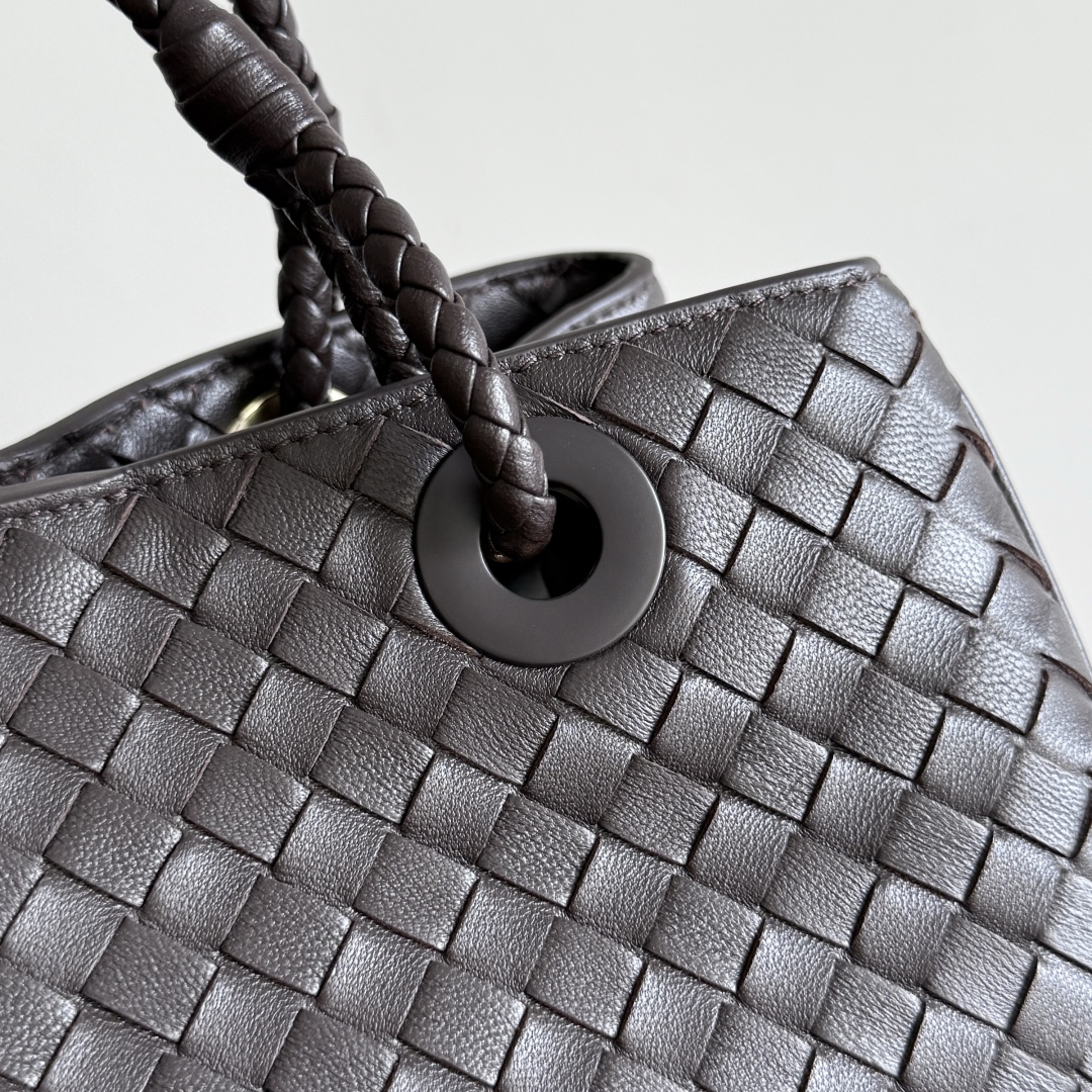 Bottega Veneta Basket New Woven Tote Bag 836261