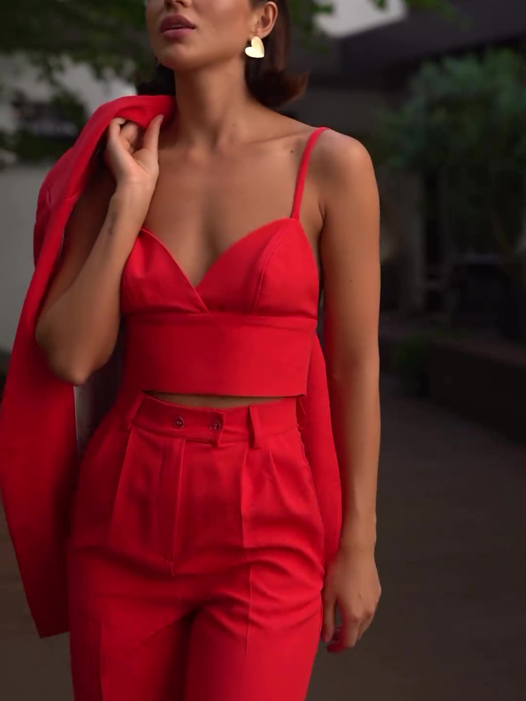 Classic Three-Piece Set: Solid Color Suit, Camisole, and High-Waisted Pants