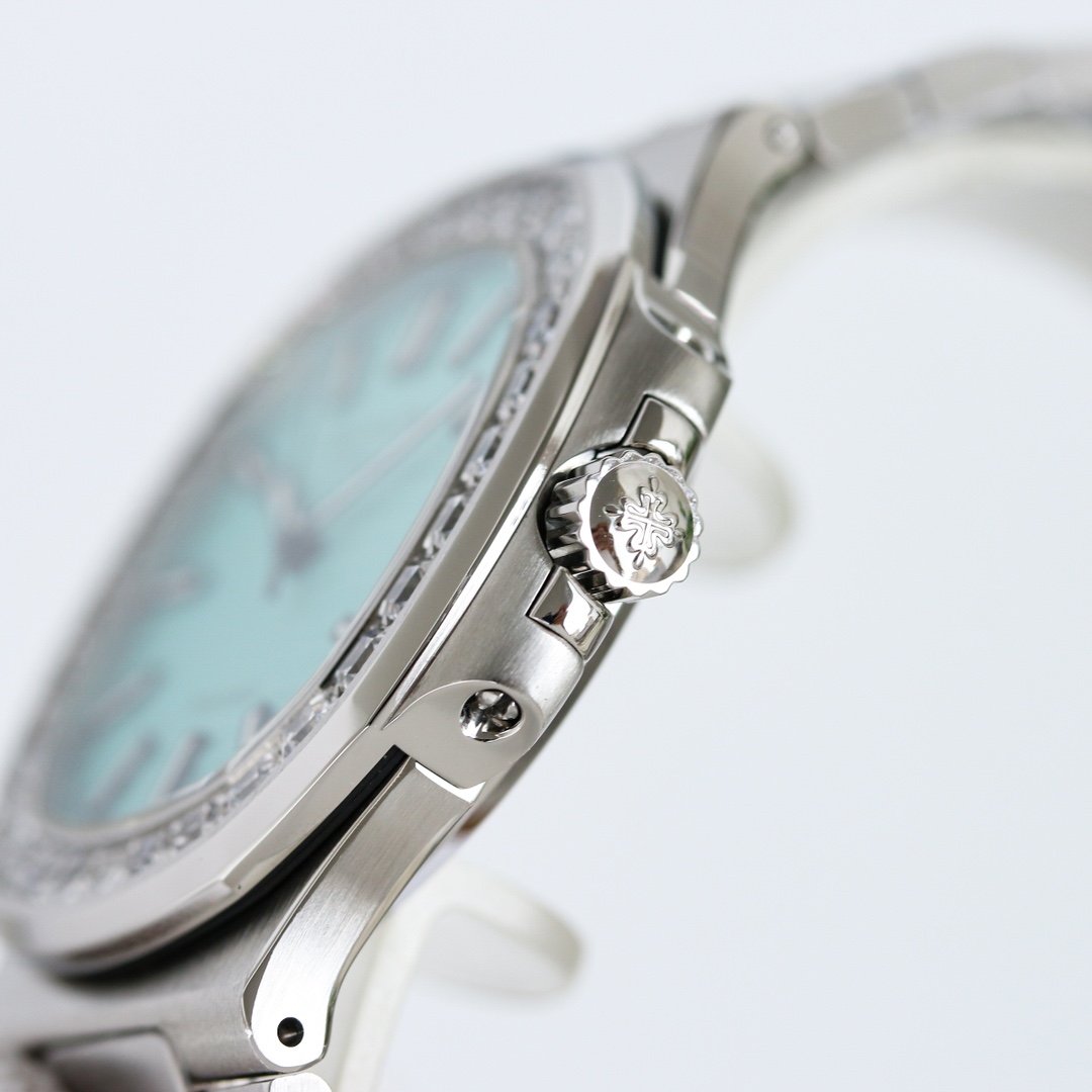 Patek Philippe PP Nautilus Sport Elegance Series 57111A-014