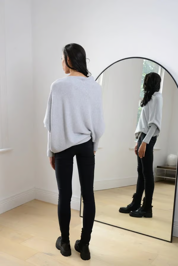 🔥LAST DAY 70% OFF🔥Asymmetric Draped Jumper✨