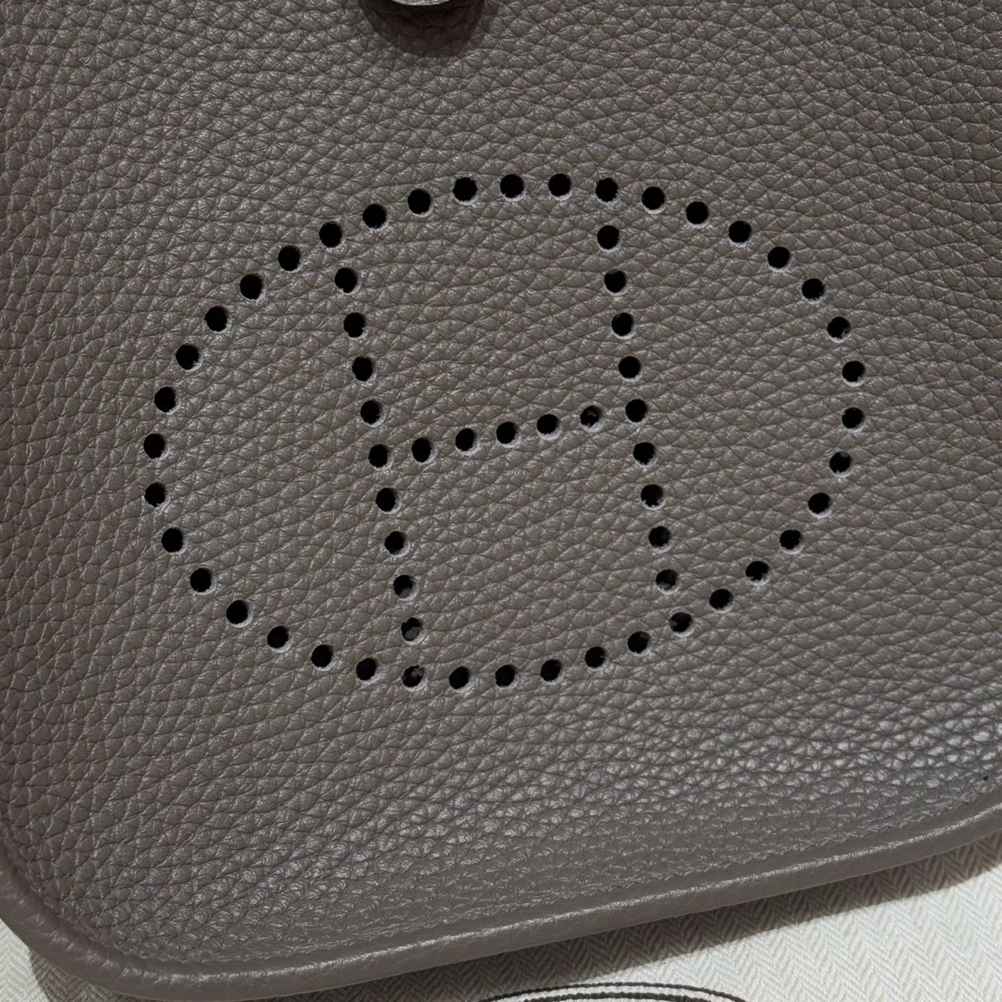 Hermès Evelyne 8FGris Etain Handbag (Handmade to Order)