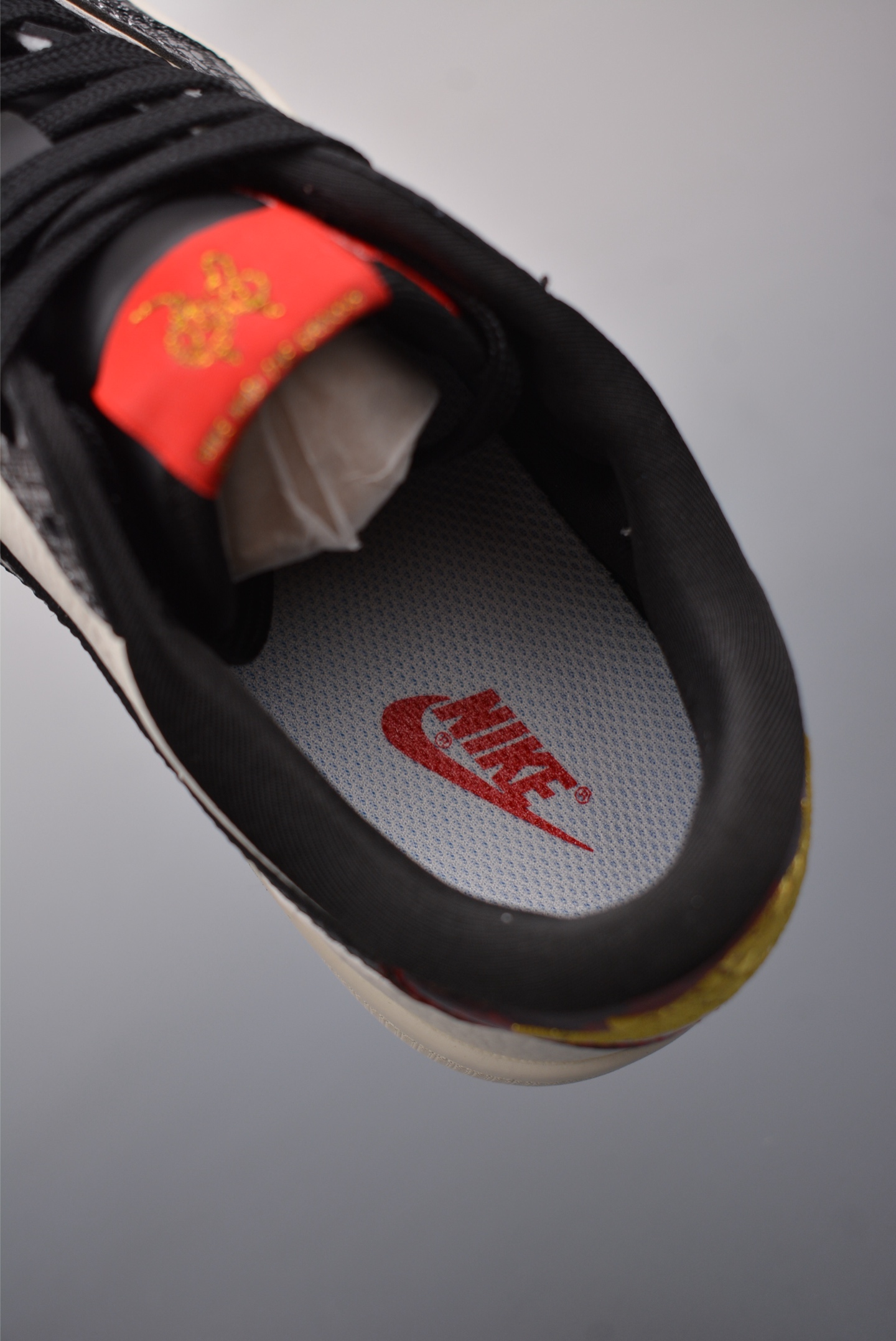 Fragment x Travis Scott x Year of the Snake Limited Air Jordan 1 Low