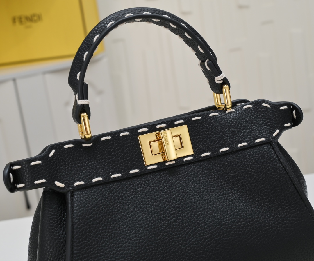 FENDI ekaboo ISeeU medium handbag 3309