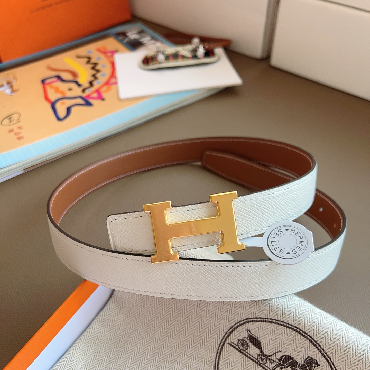 Hermès 2025 New Women's Double-Sided Belt 2.4cm Width