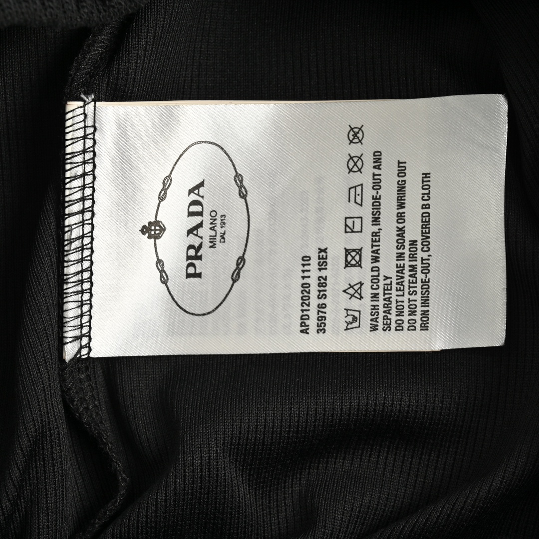 Prada Red Triangle Logo Waffle Thin Pants