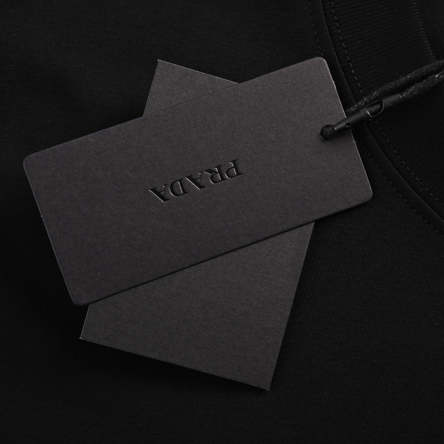 Prada 25ss short-sleeved shirt with triangle logo on the back