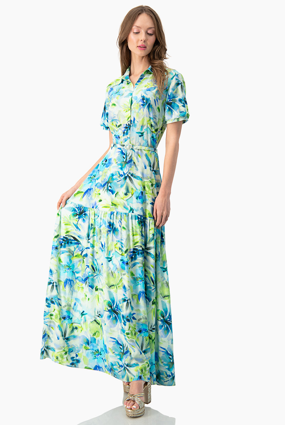 Vestido maxi de manga corta y cuello camisero