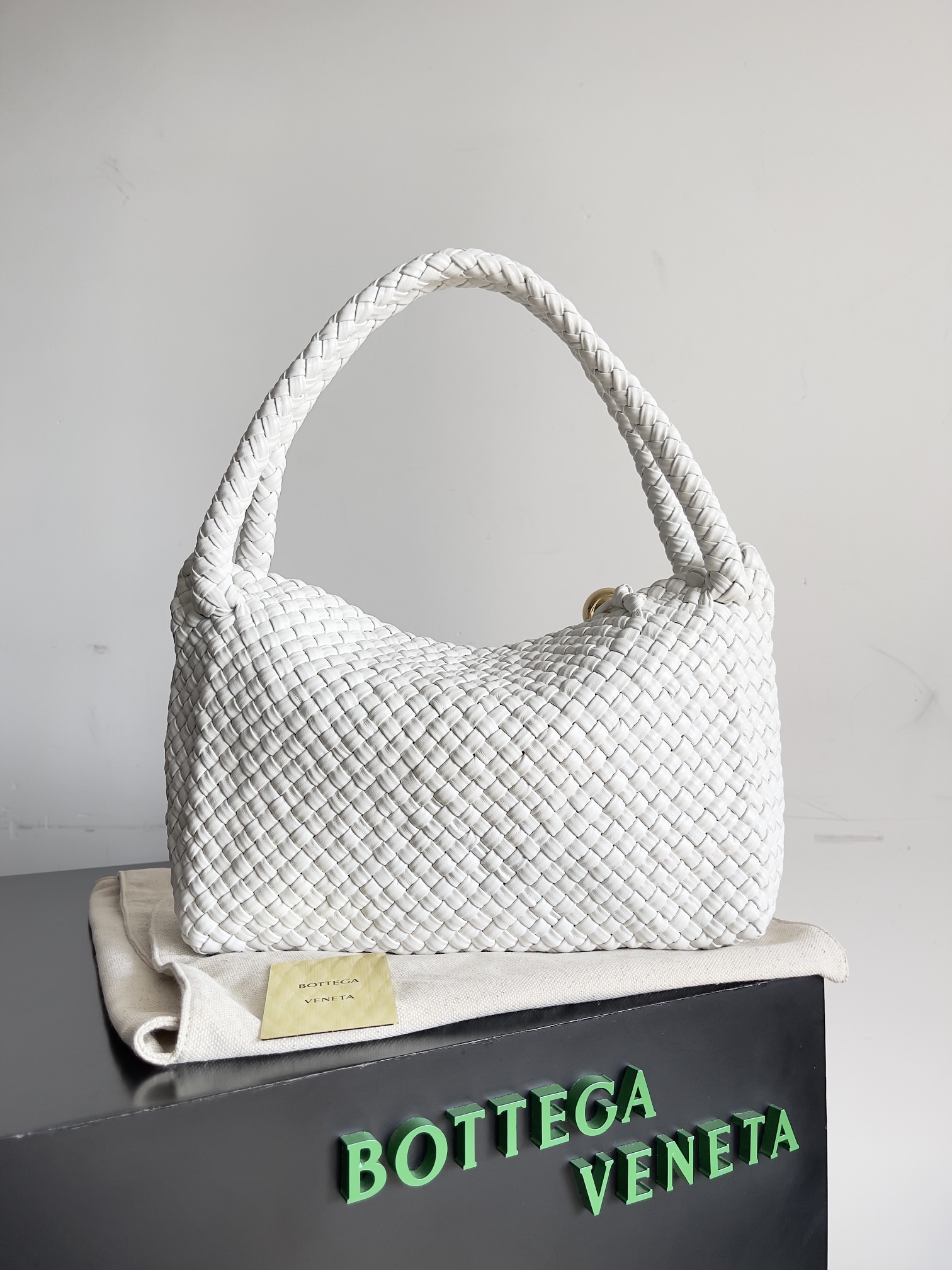Bottega Veneta TOSCA handbag 716974