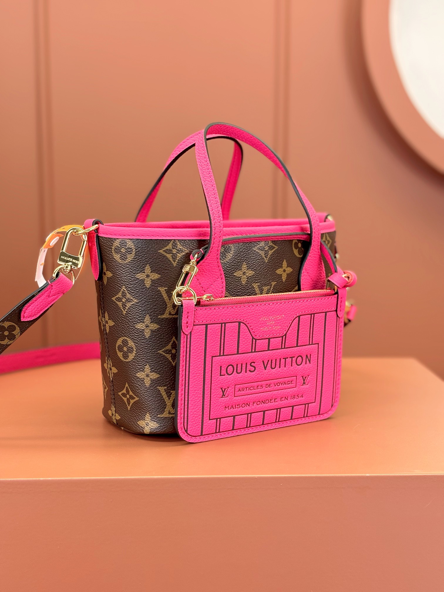 Louis Vuitton NEVERFULL INSIDE OUT BB Bag M12106