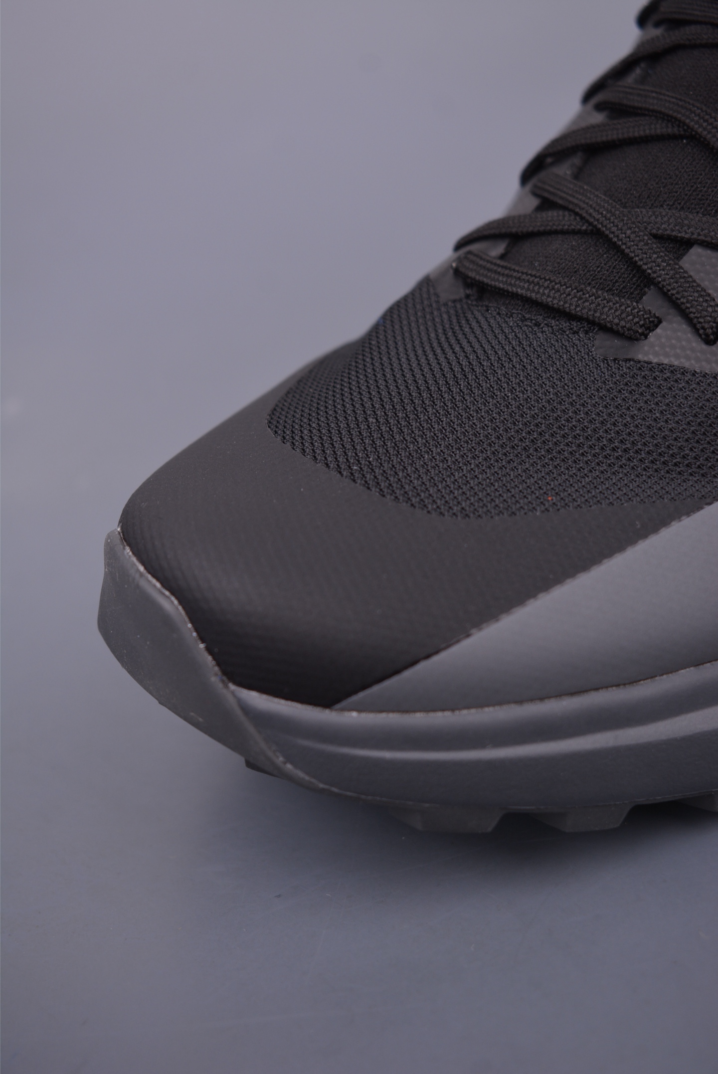 Arc'teryx KYLAN sneakers gray and black 0772183129