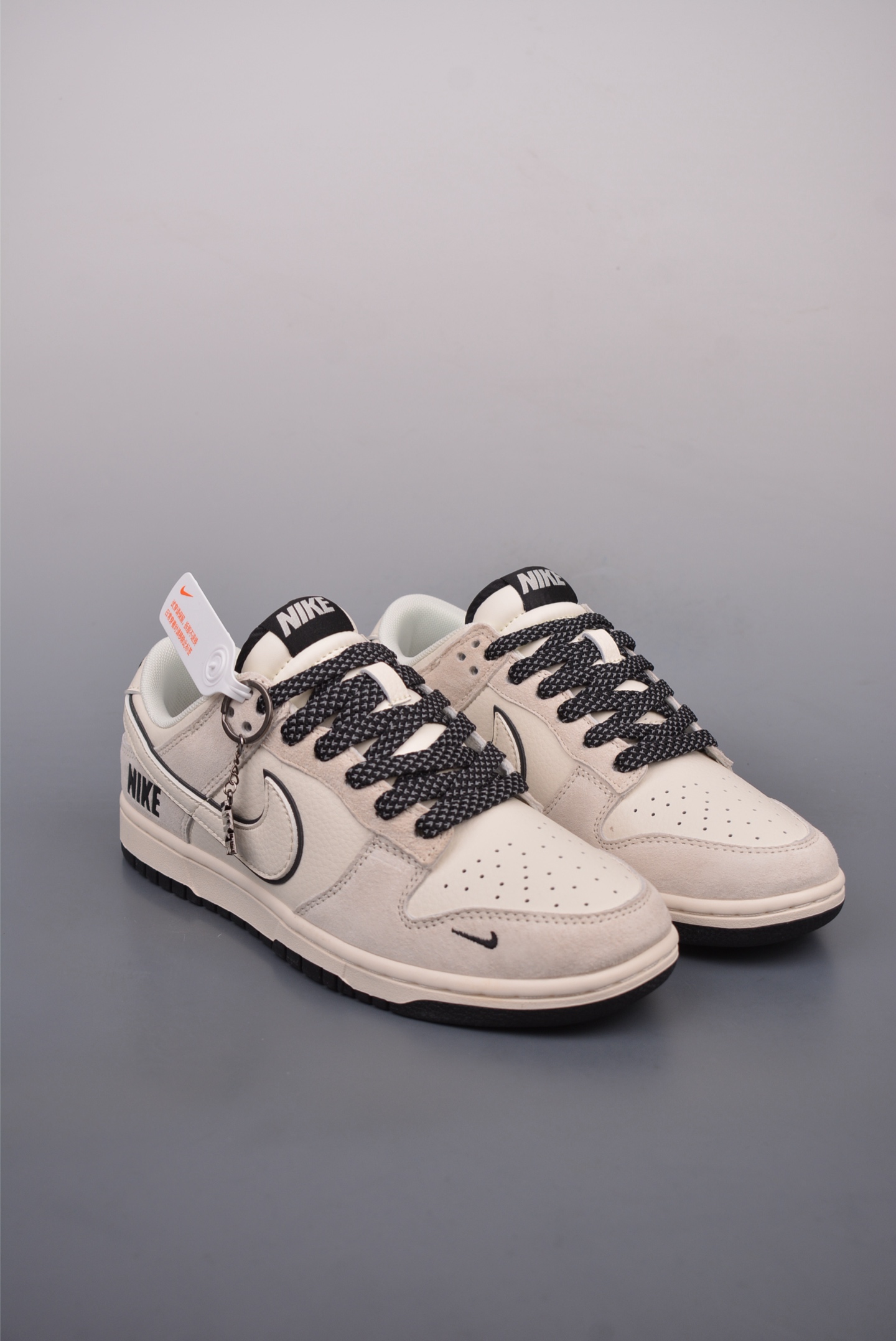 Nike By You SB Dunk Low Retro SP Off-White Black Logo BB7518-023