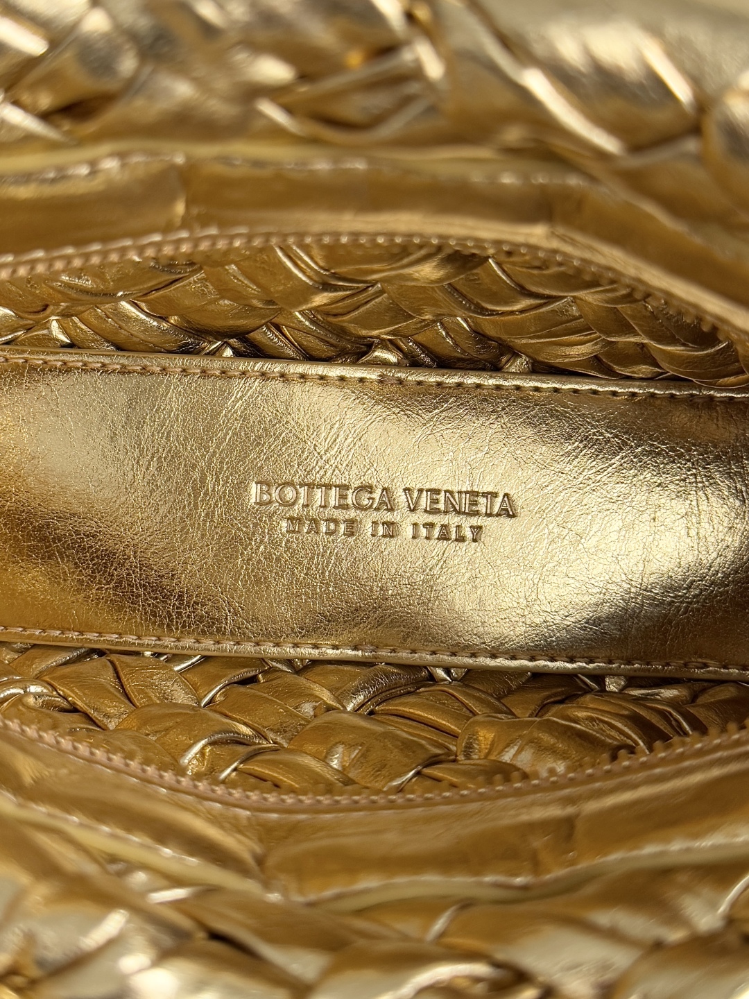 Bottega Veneta Kalimero cha cha woven handbag 785780