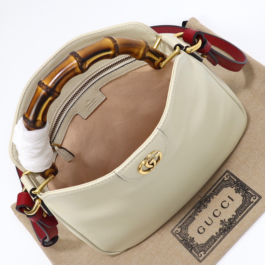 Gucci Diana series bamboo small shoulder bag‎ 746251