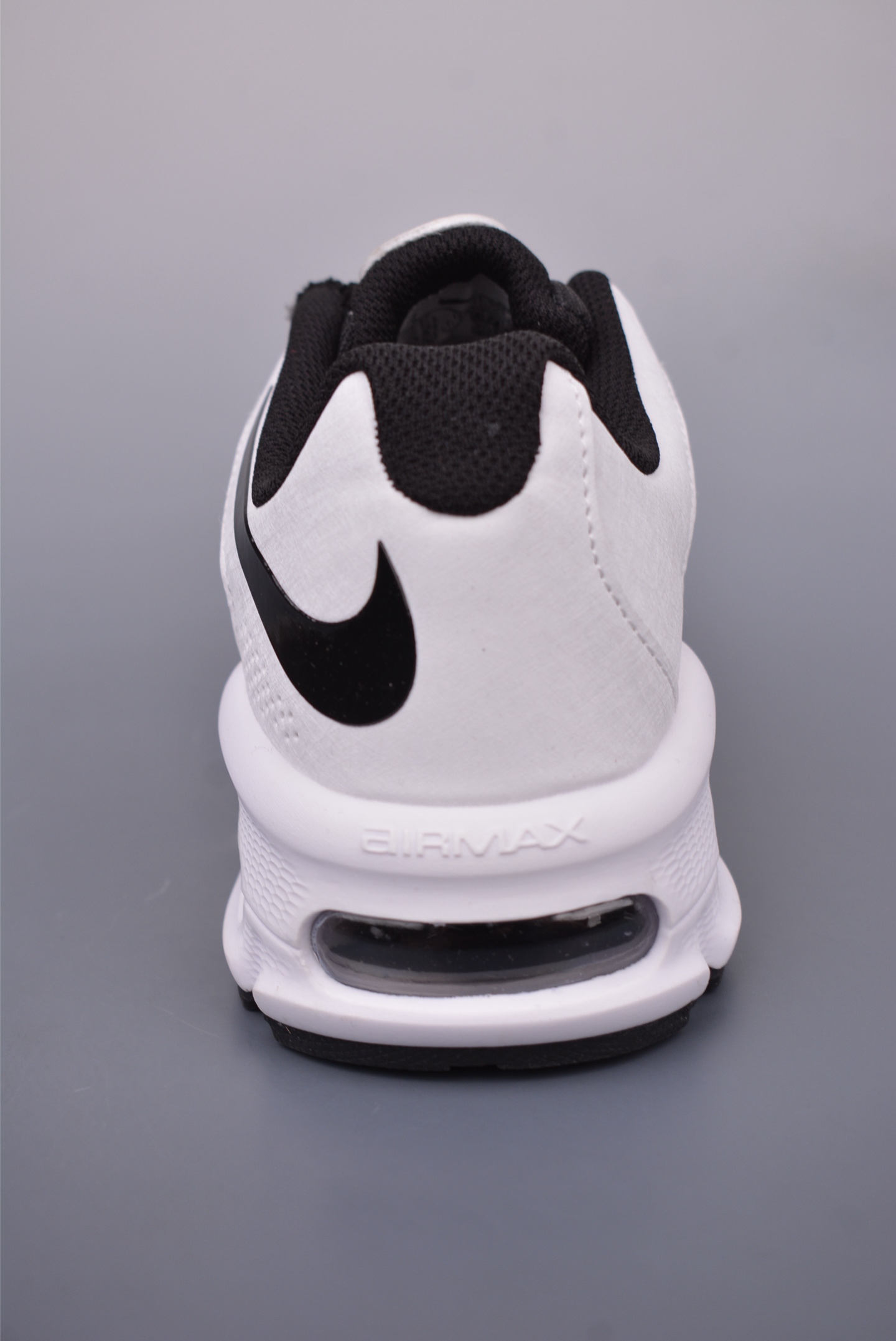 Nike Air Max Fire 