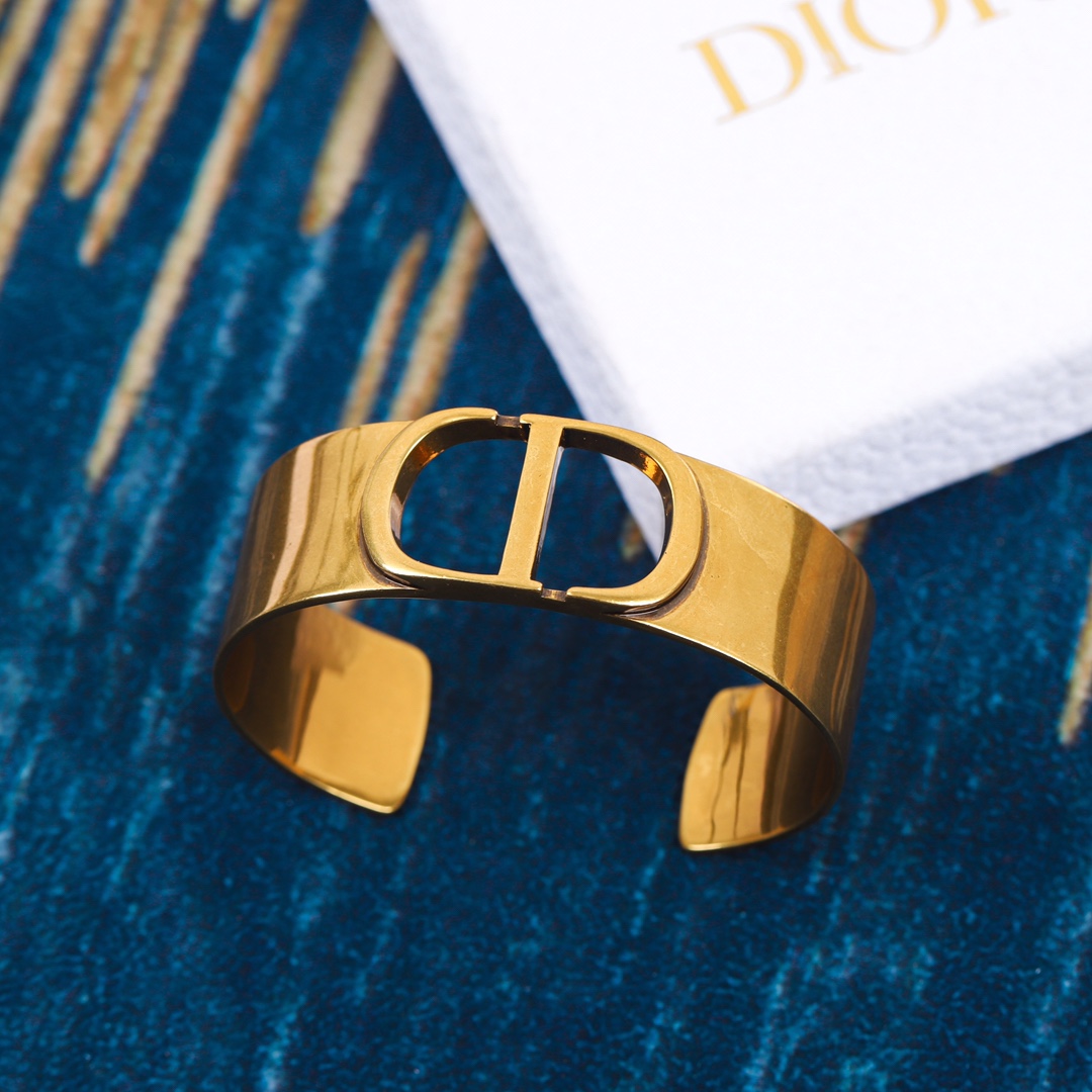 Dior Letter Open Bracelet