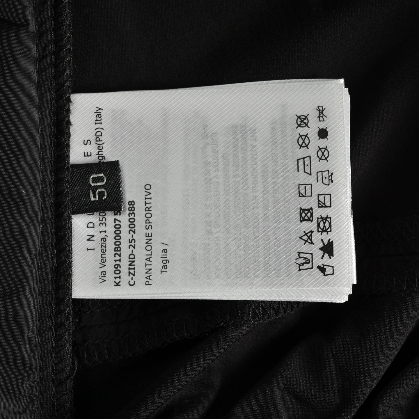 Moncler 25ss small black label stretch nylon shorts