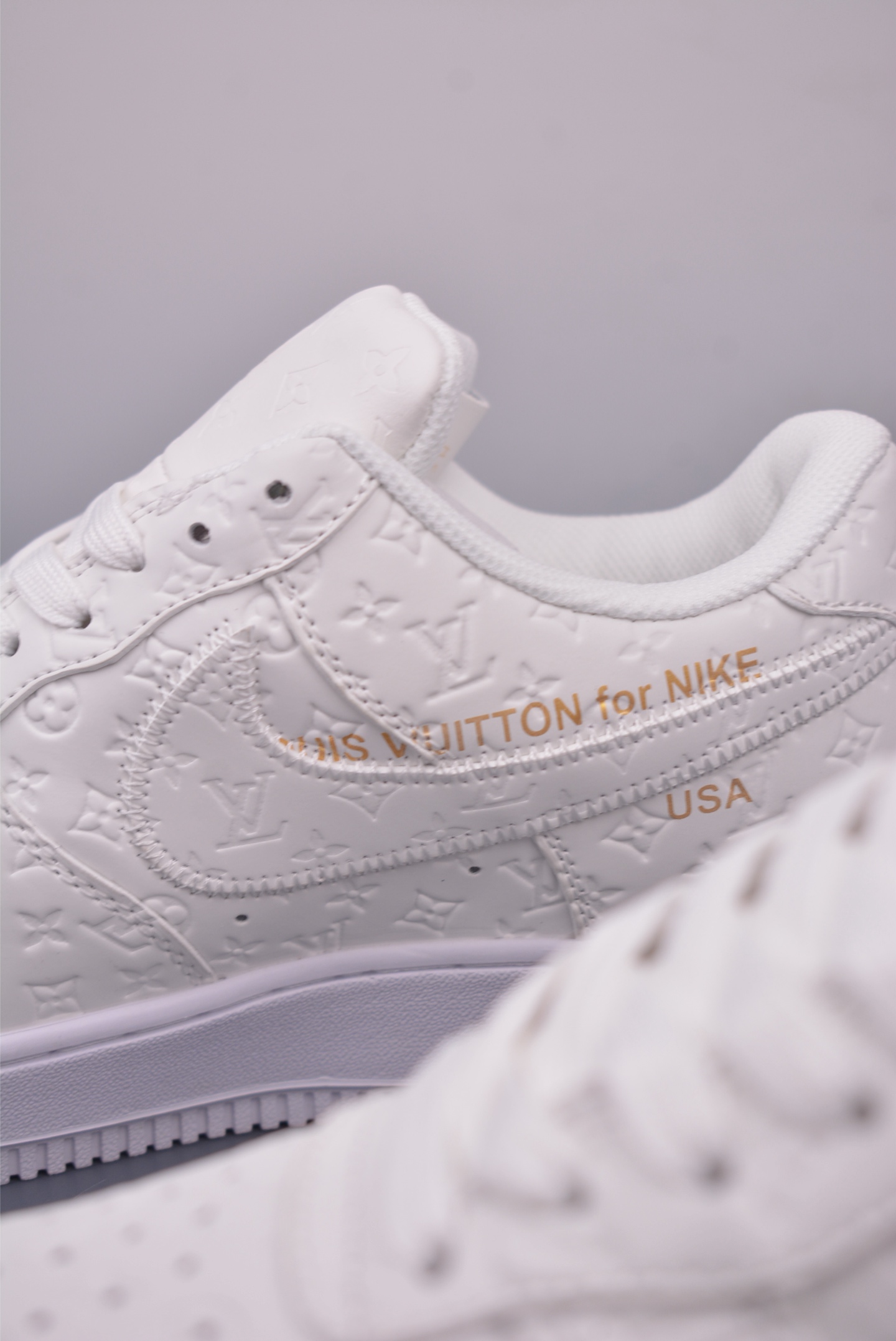 Louis Vuitton x Nike Air Force 1'07 LV8 Low 