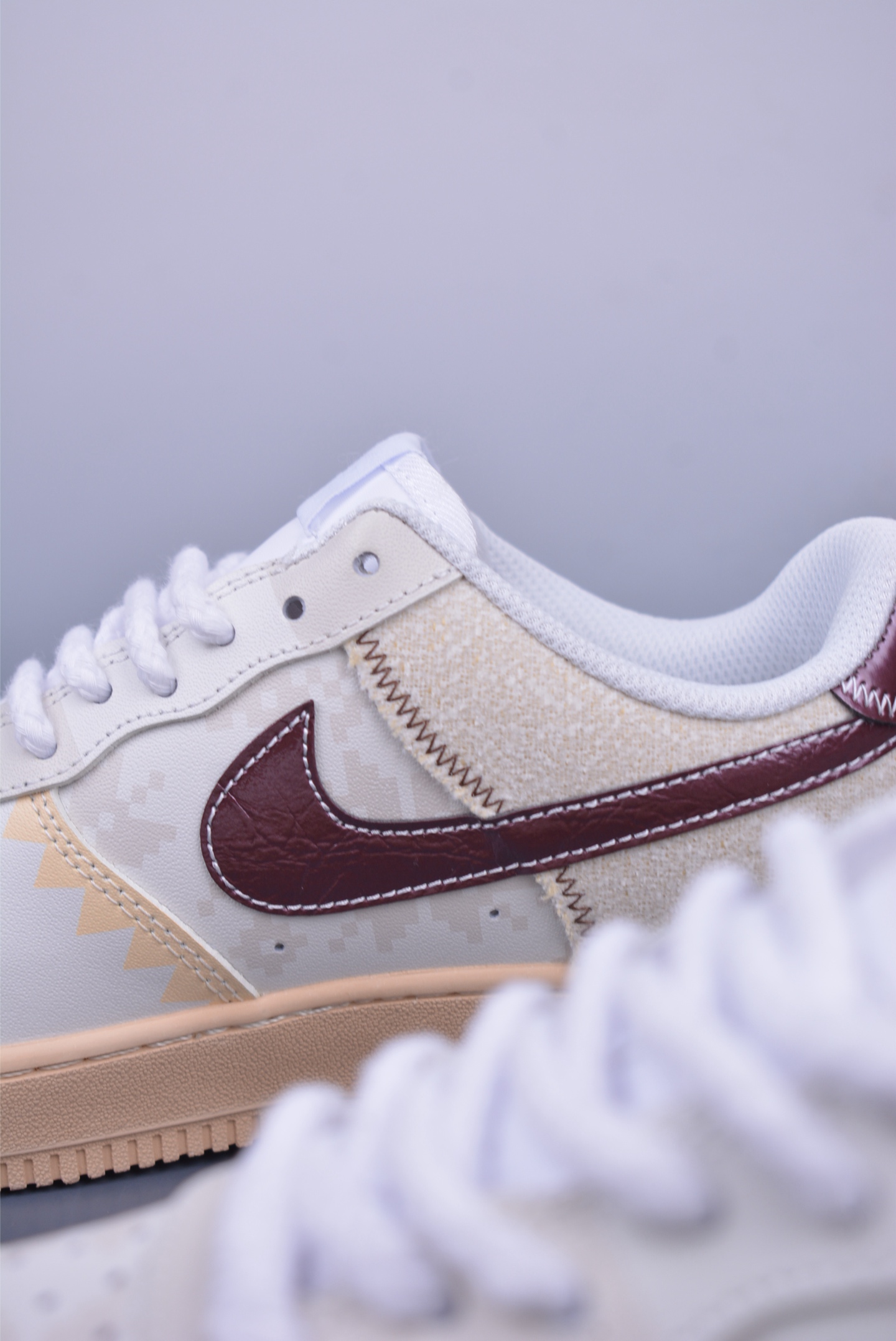 Nike Air Force 1 07 Low Sneakers Mountain Walk CW2288-111
