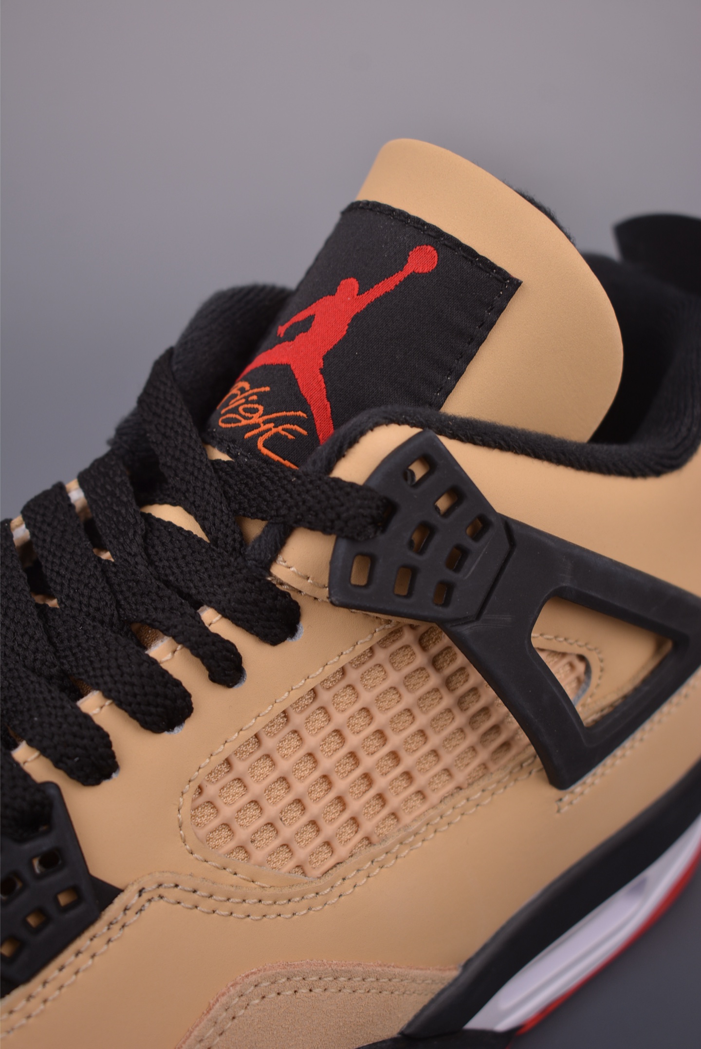 Air Jordan 4 “Pizza”  IH2094-200