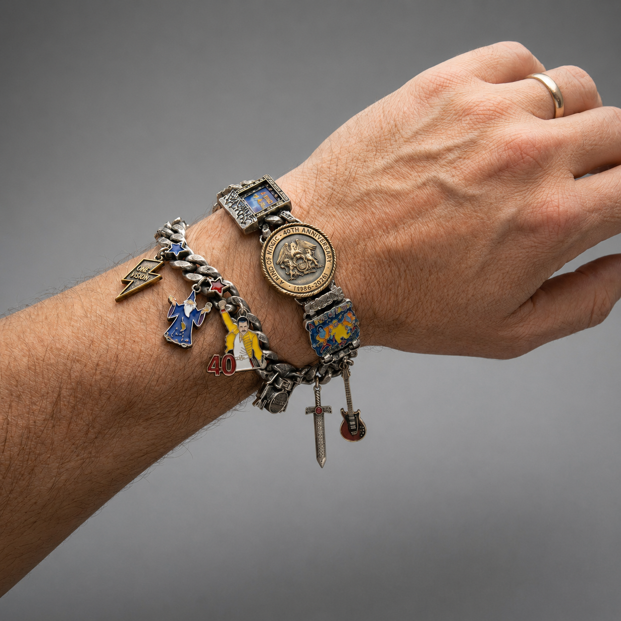 ✨“A Kind of Magic” 40th Anniversary✨ Tribute Bracelet