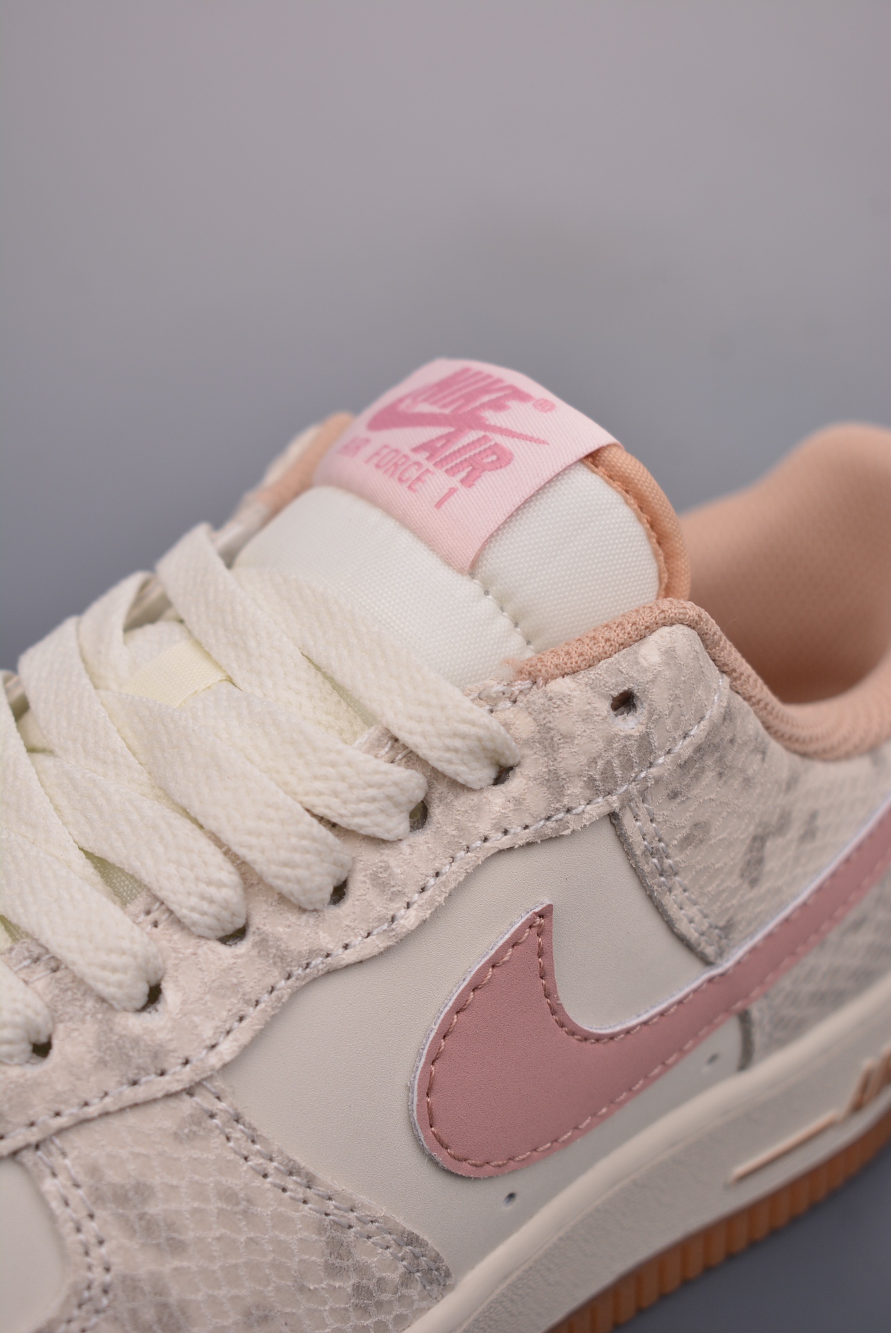 Nike Air Force 1 '07 LV8Snakeskin Canyon Rust HF2898-100