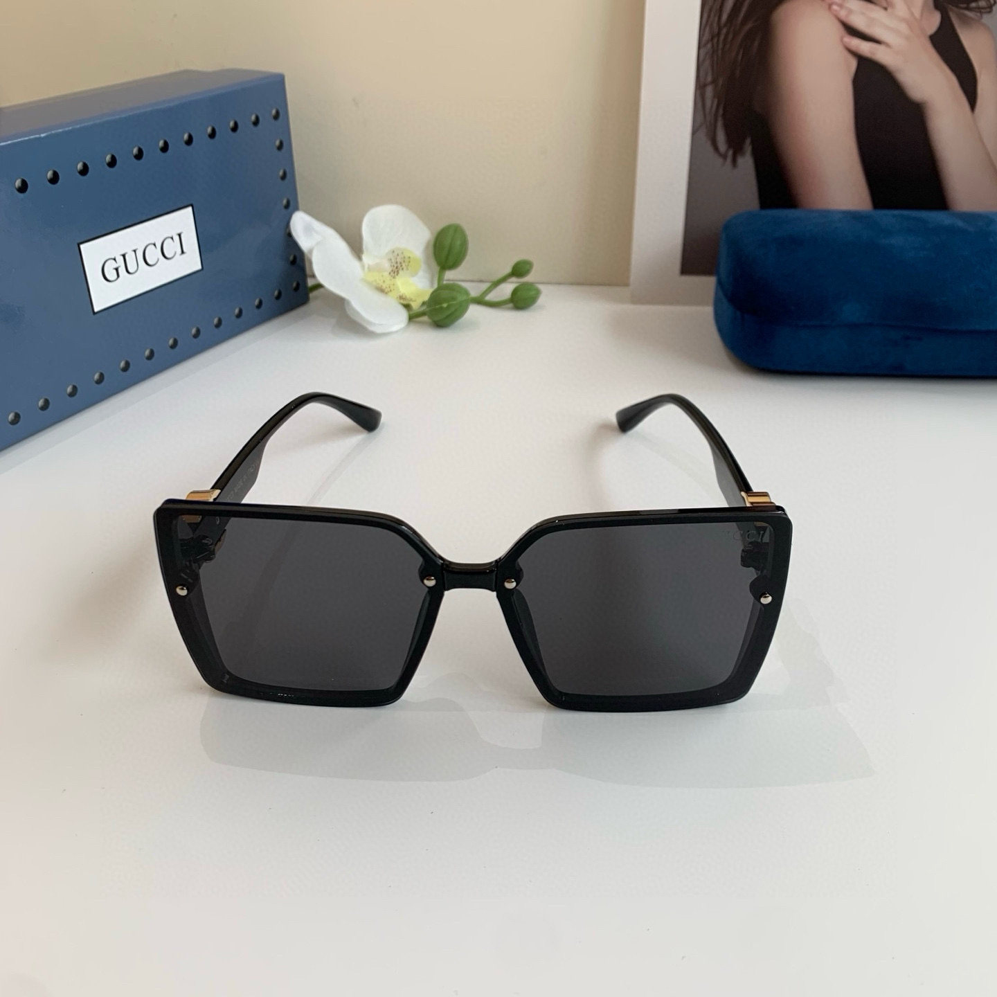 Gucci Square Frame Sunglasses