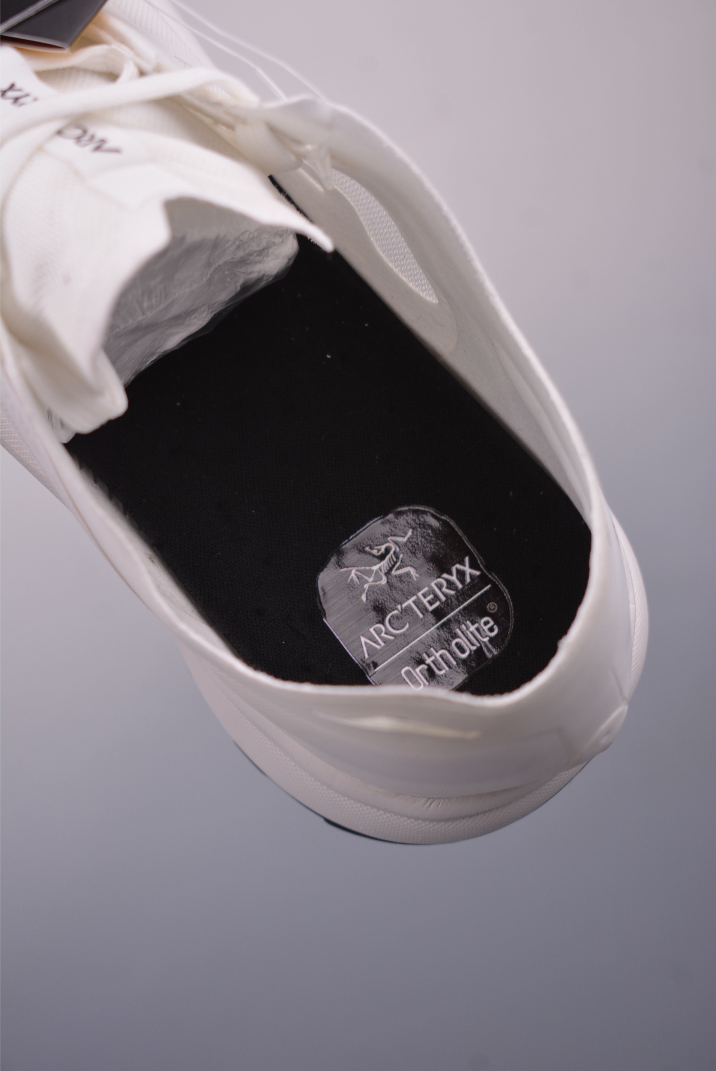 Arc'teryx KONSEAL LT W White 077218