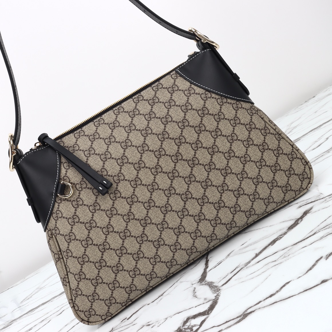 Gucci GG Emblem Large Shoulder BagStyle ‎815217 FAD6L 9741