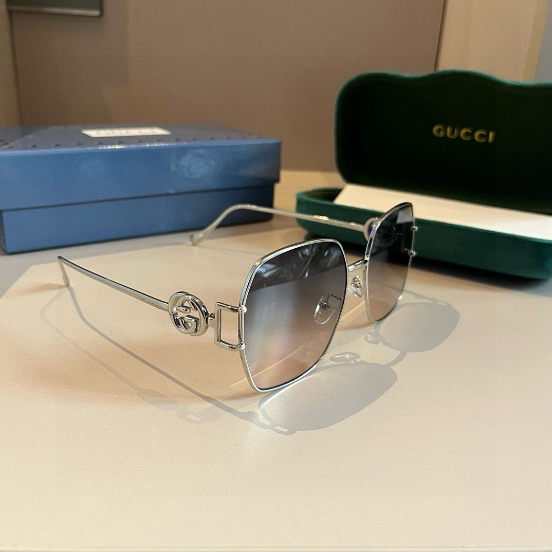 Gucci Square Frame Sunglasses