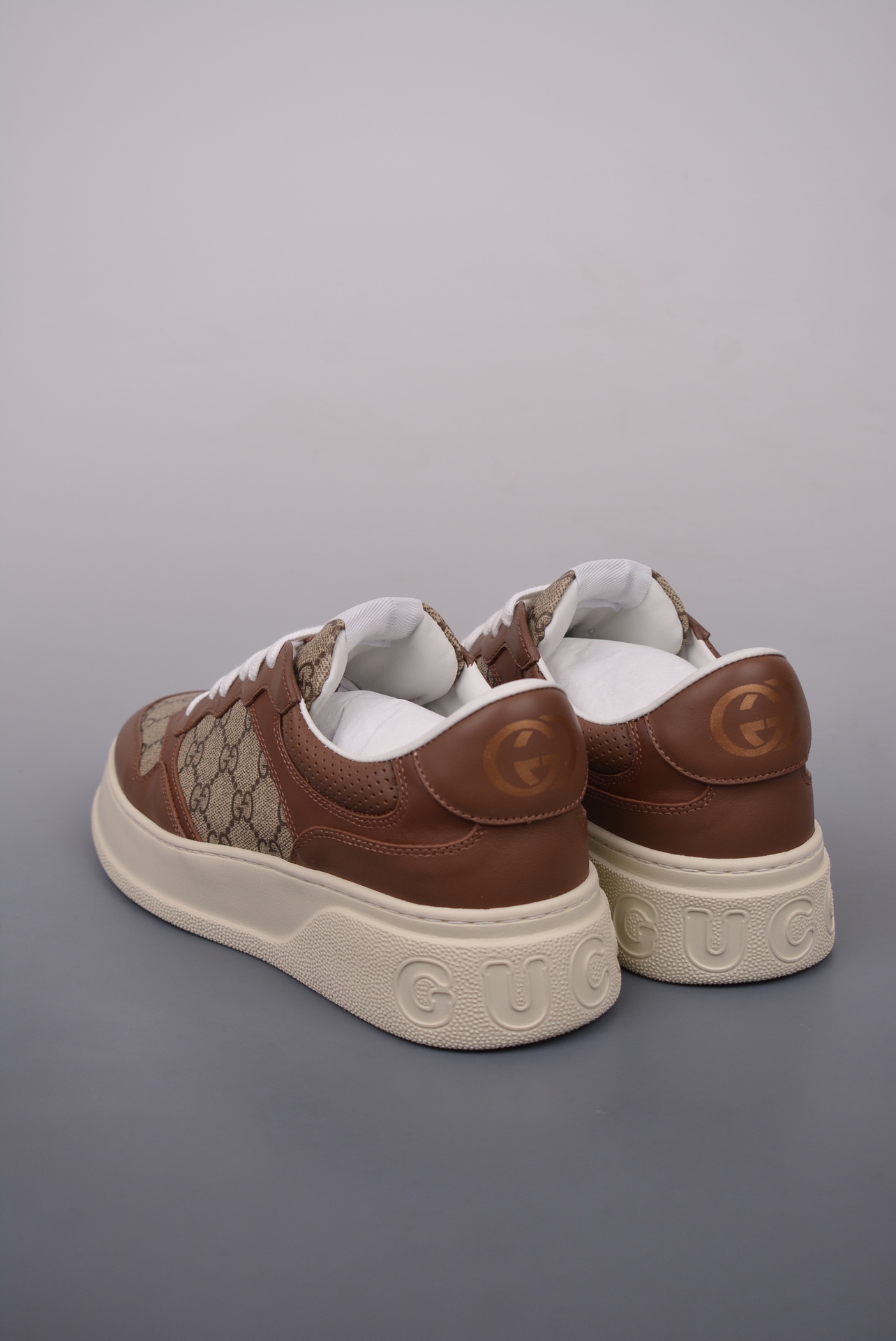 GUCCI leather dark brown ebony GG canvas white bottom
