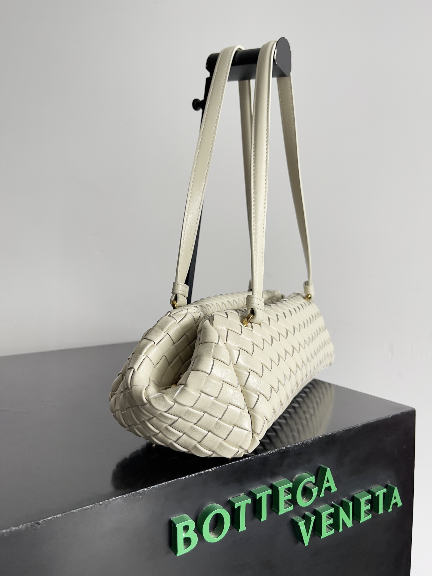 Bottega Veneta 2024 Lets Go Gloves 796258