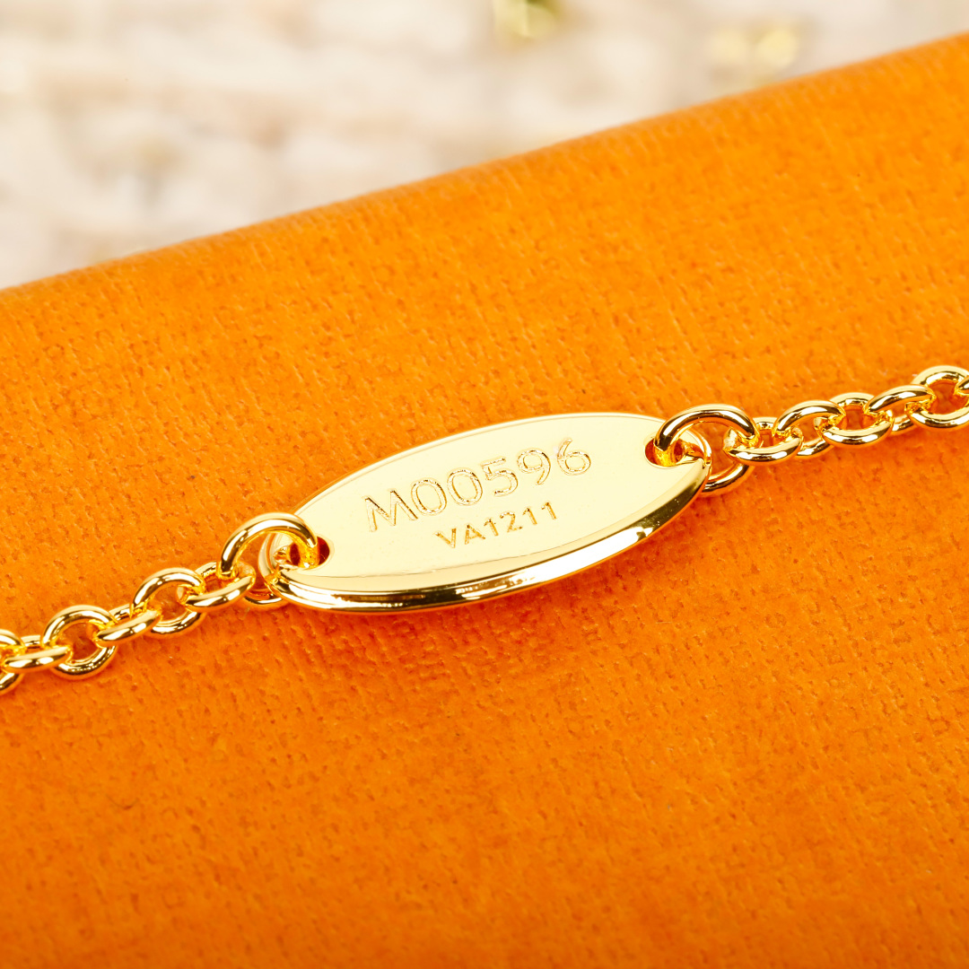 Louis Vuitton Heart Necklace