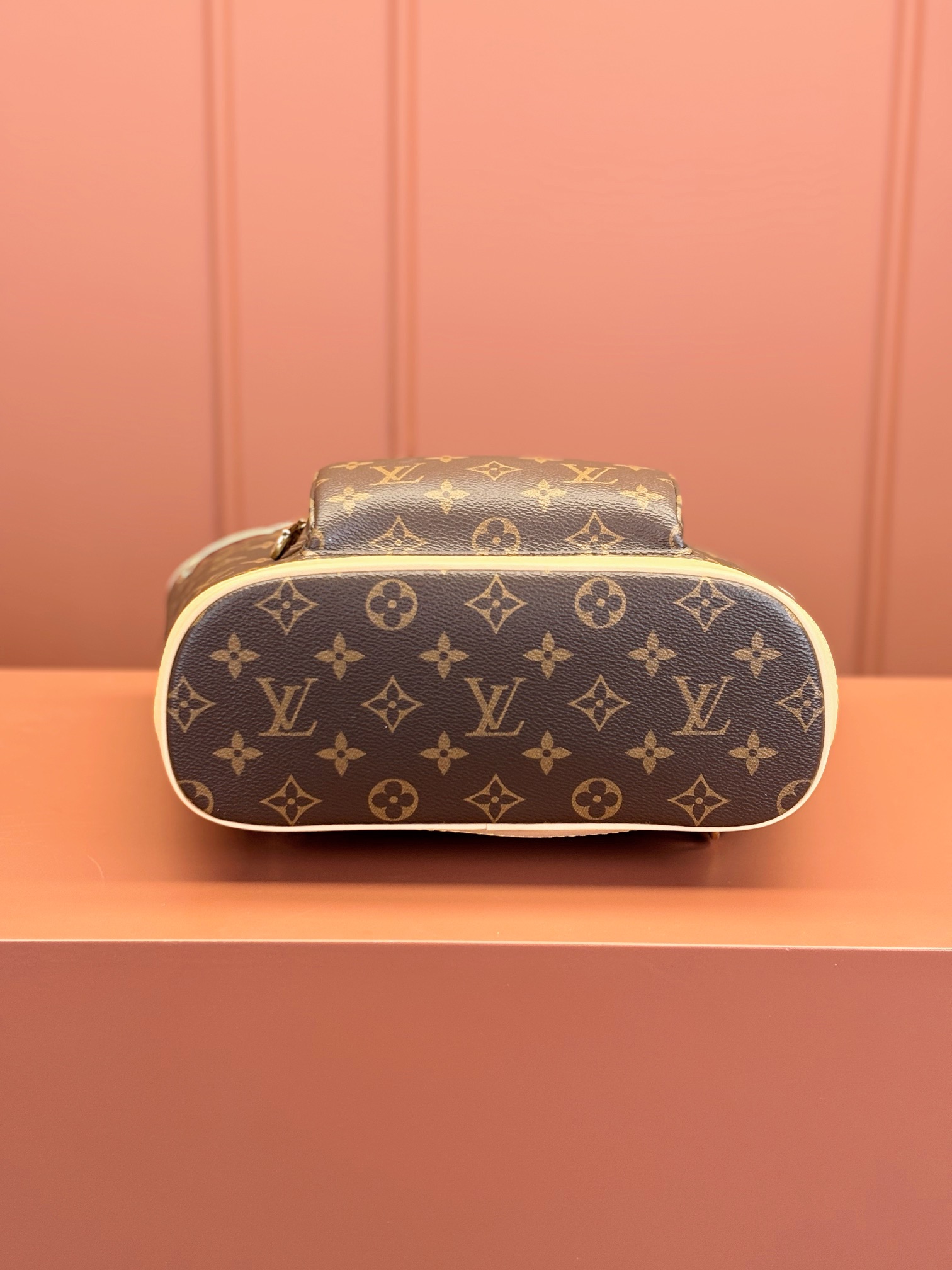 Louis Vuitton montsouris backpack M11198